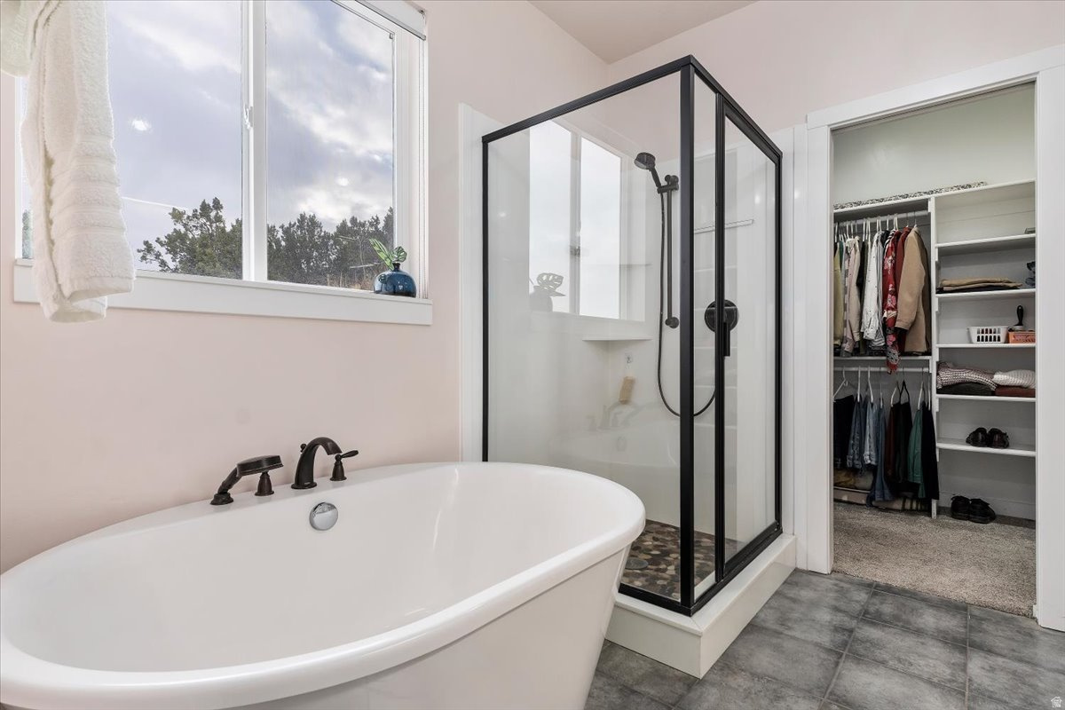 HI-COUNTRY ESTATES - Residential