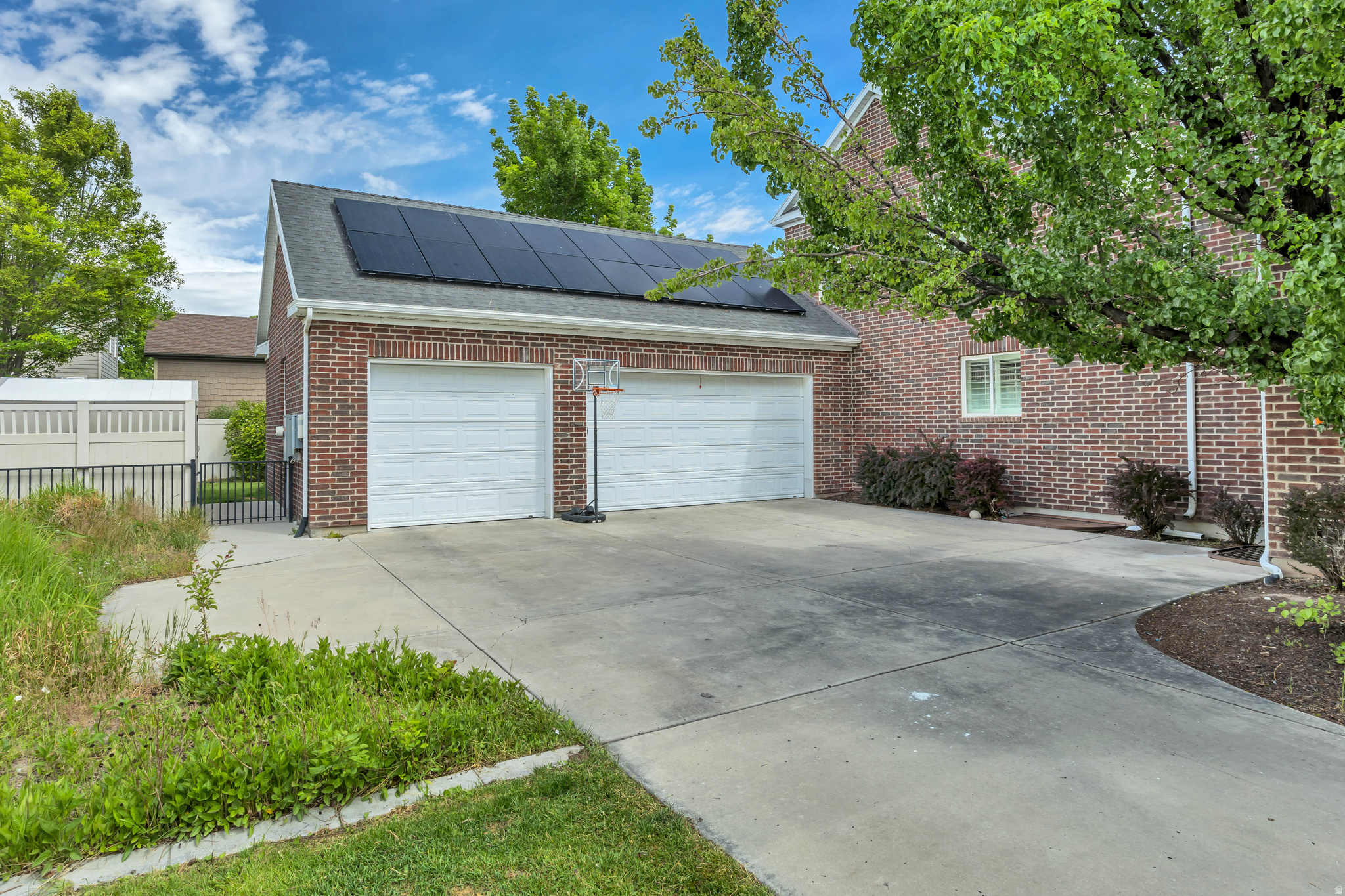 KENNECOTT - Residential