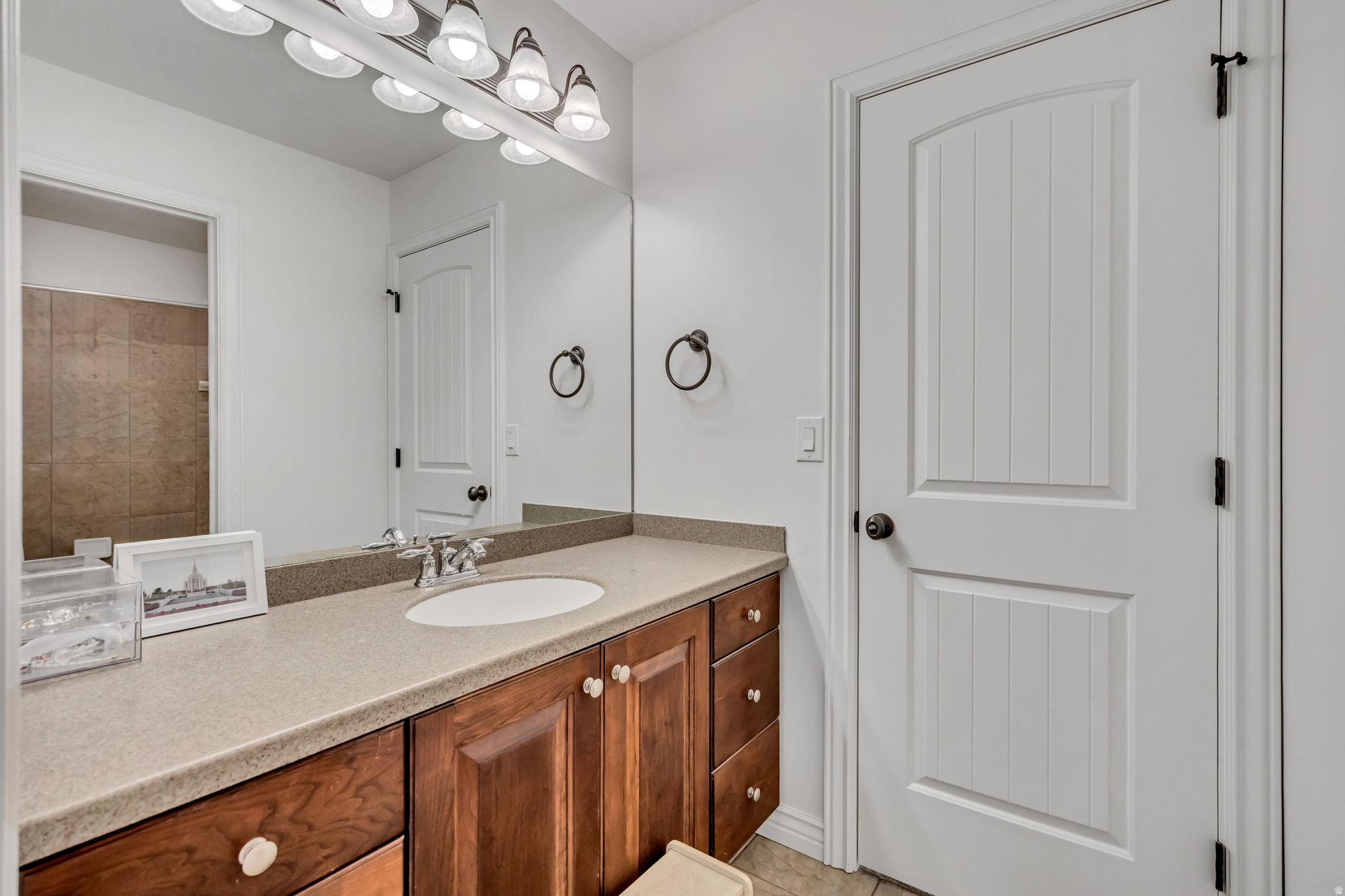 KENNECOTT - Residential