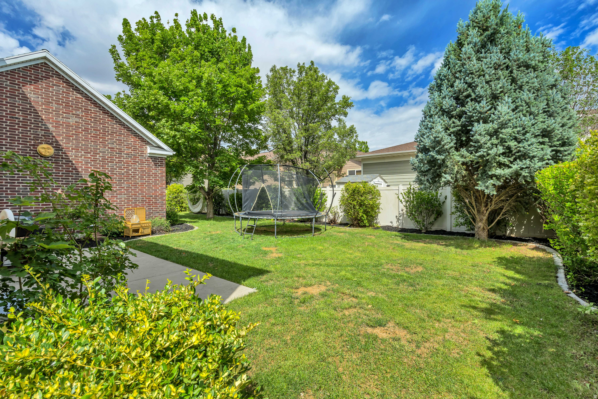 KENNECOTT - Residential