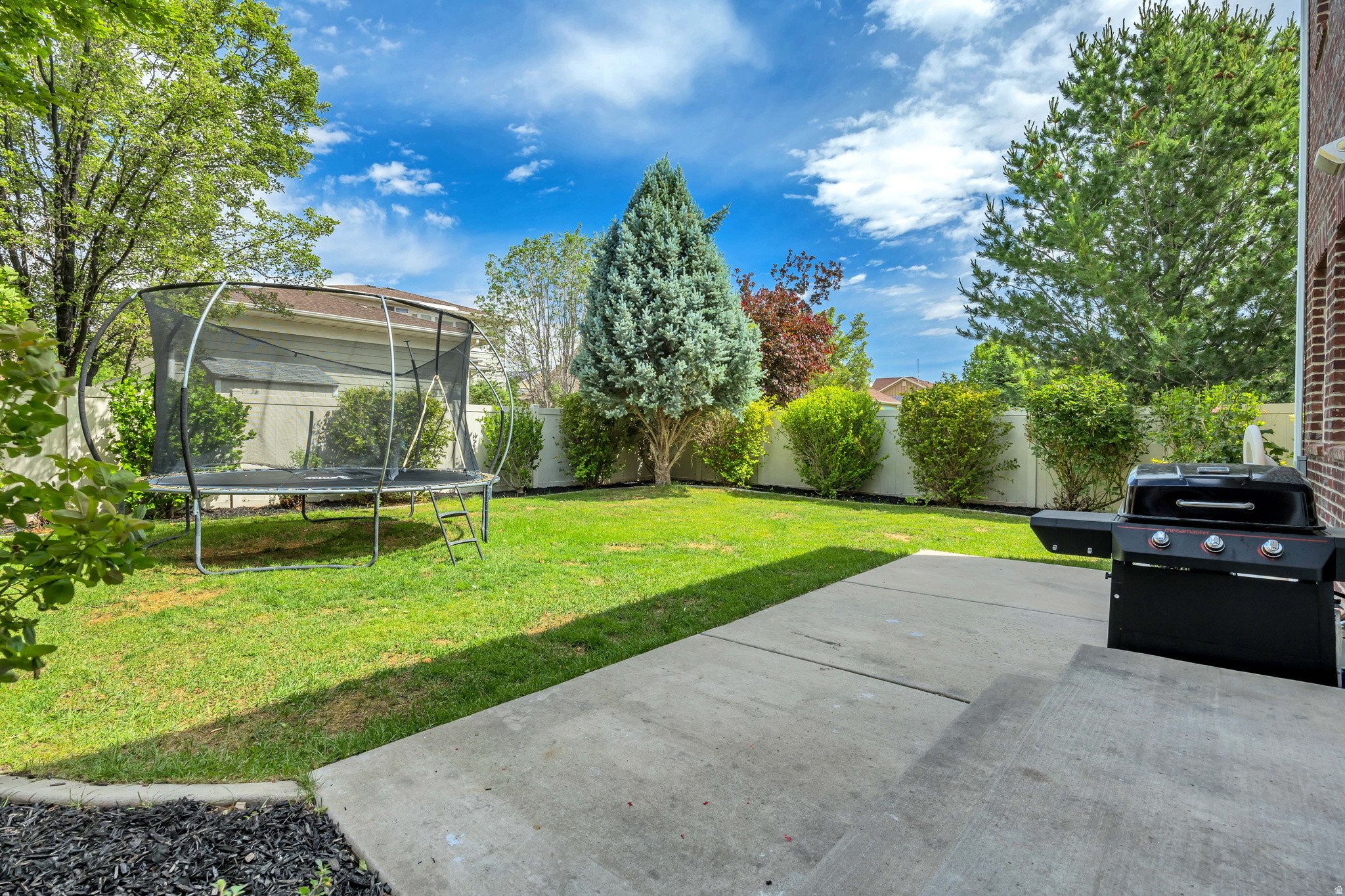 KENNECOTT - Residential