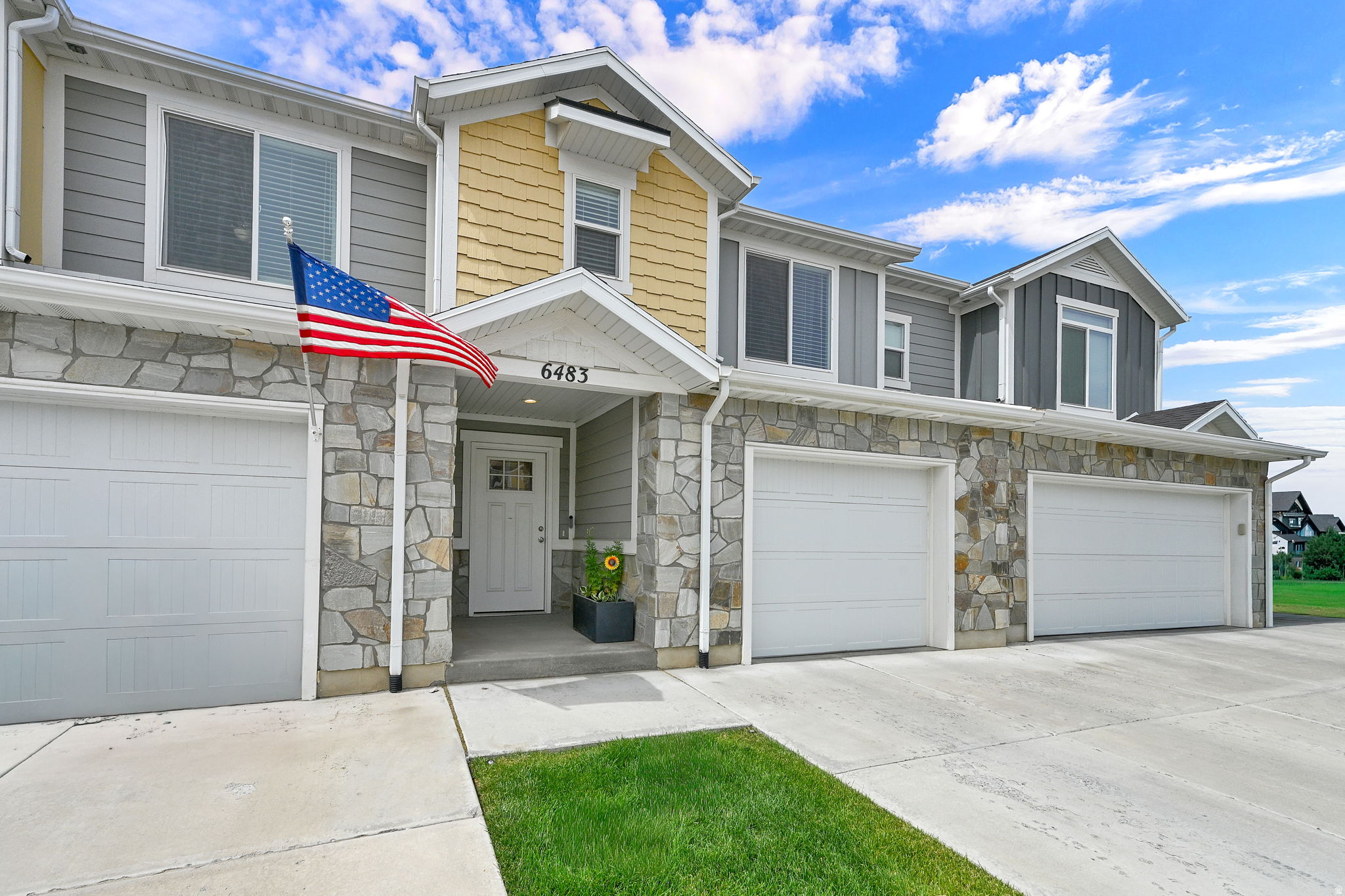 FREEDOM LANDING TOWNHOMES - Residential