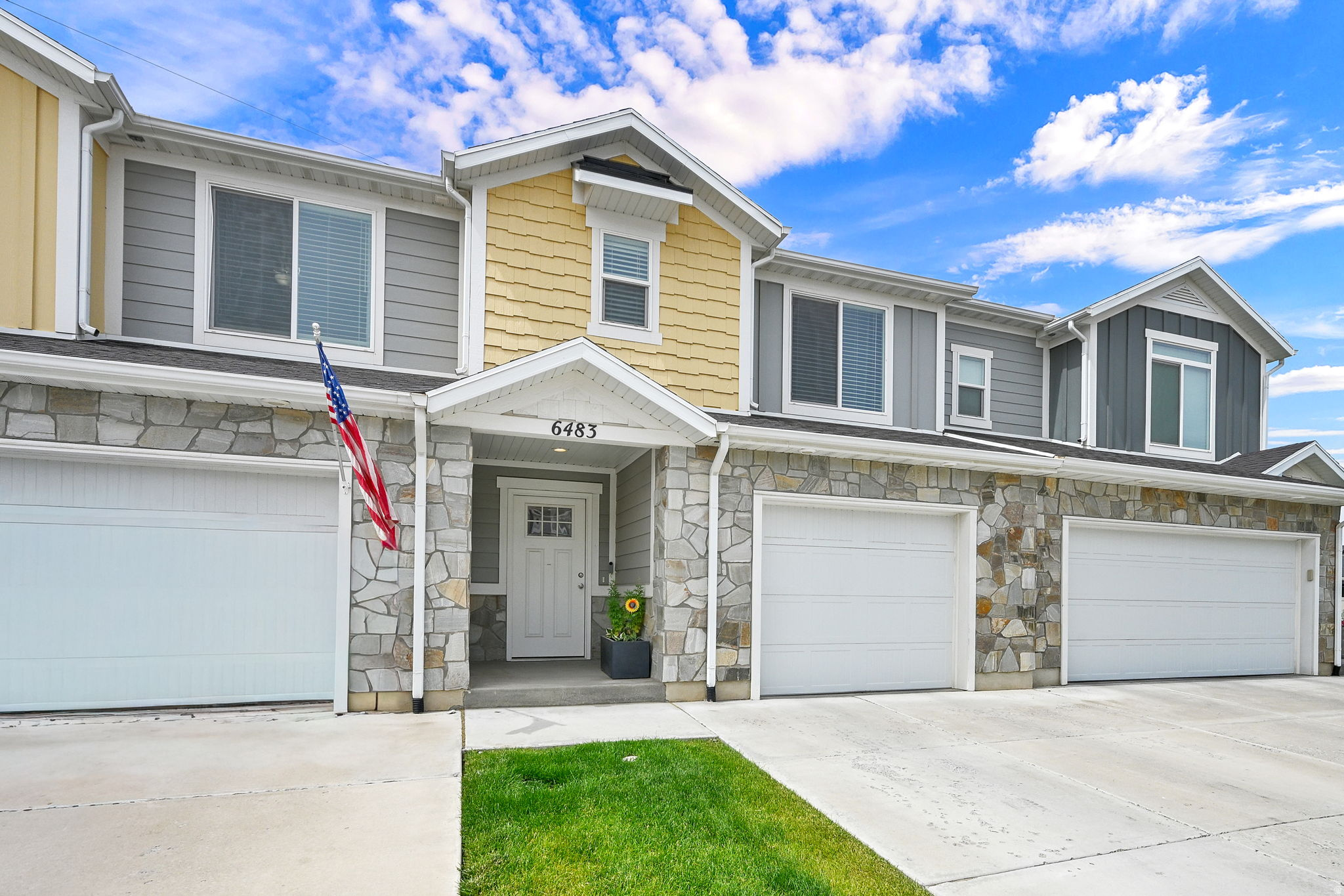 FREEDOM LANDING TOWNHOMES - Residential