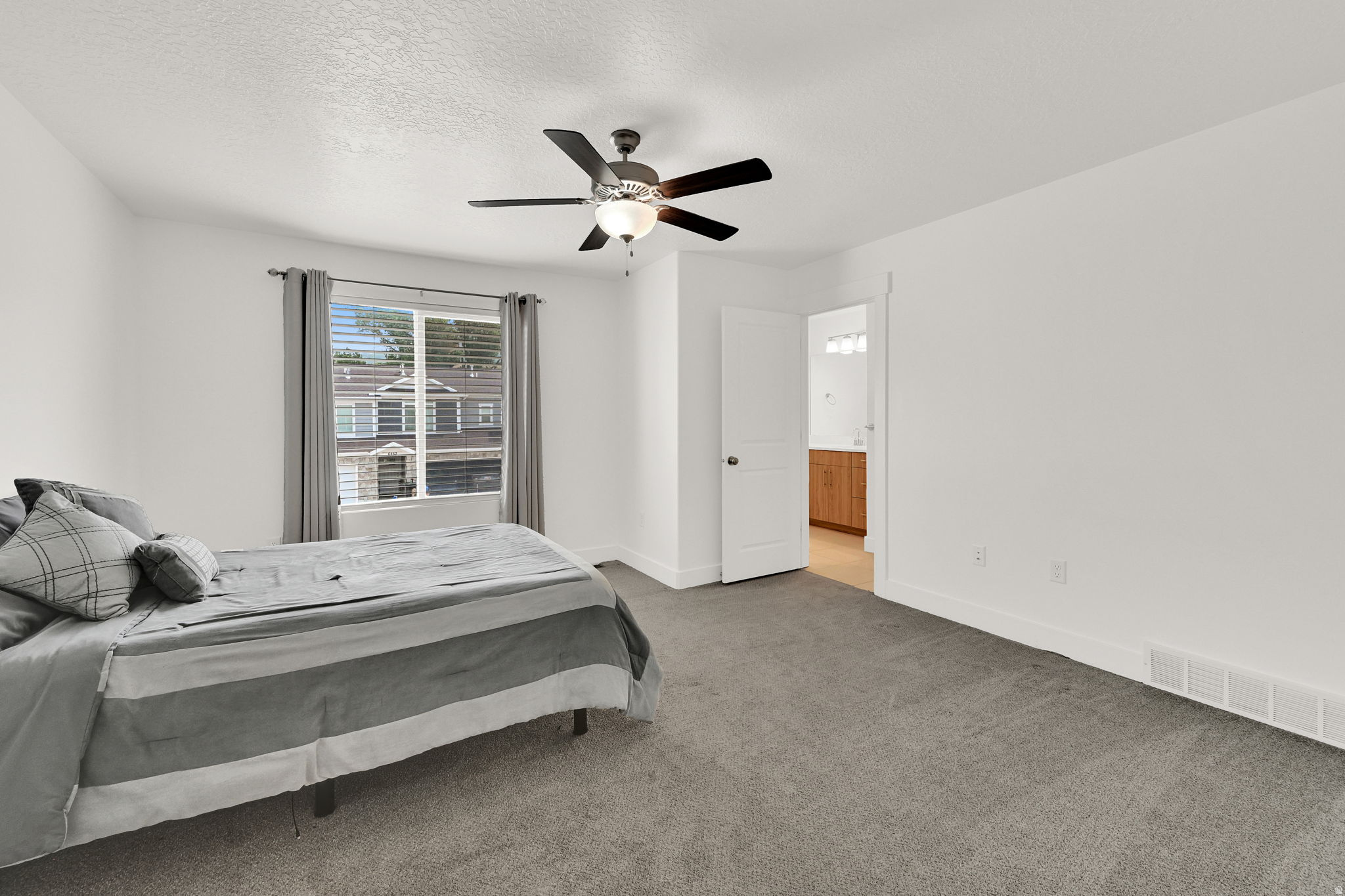 FREEDOM LANDING TOWNHOMES - Residential