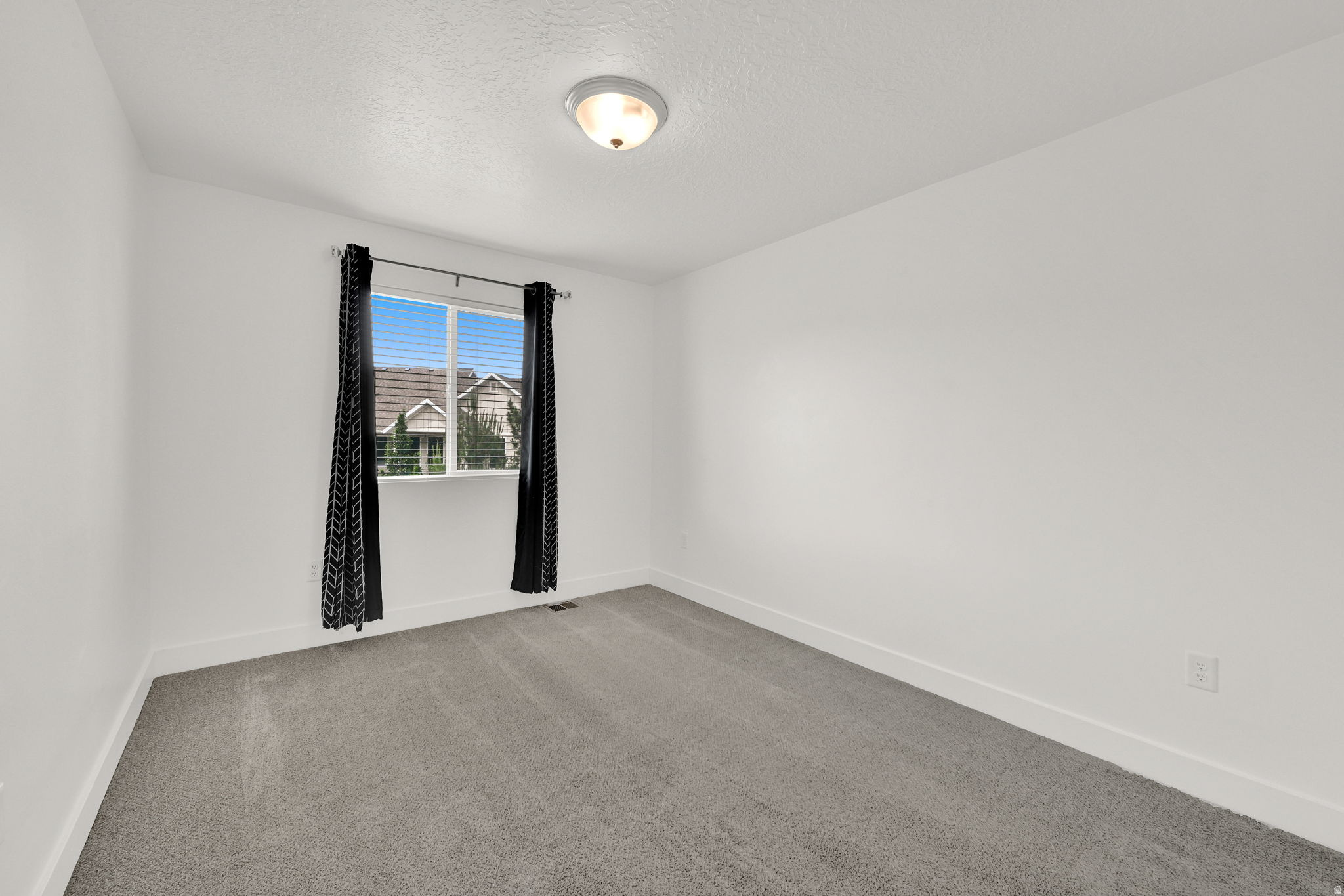 FREEDOM LANDING TOWNHOMES - Residential