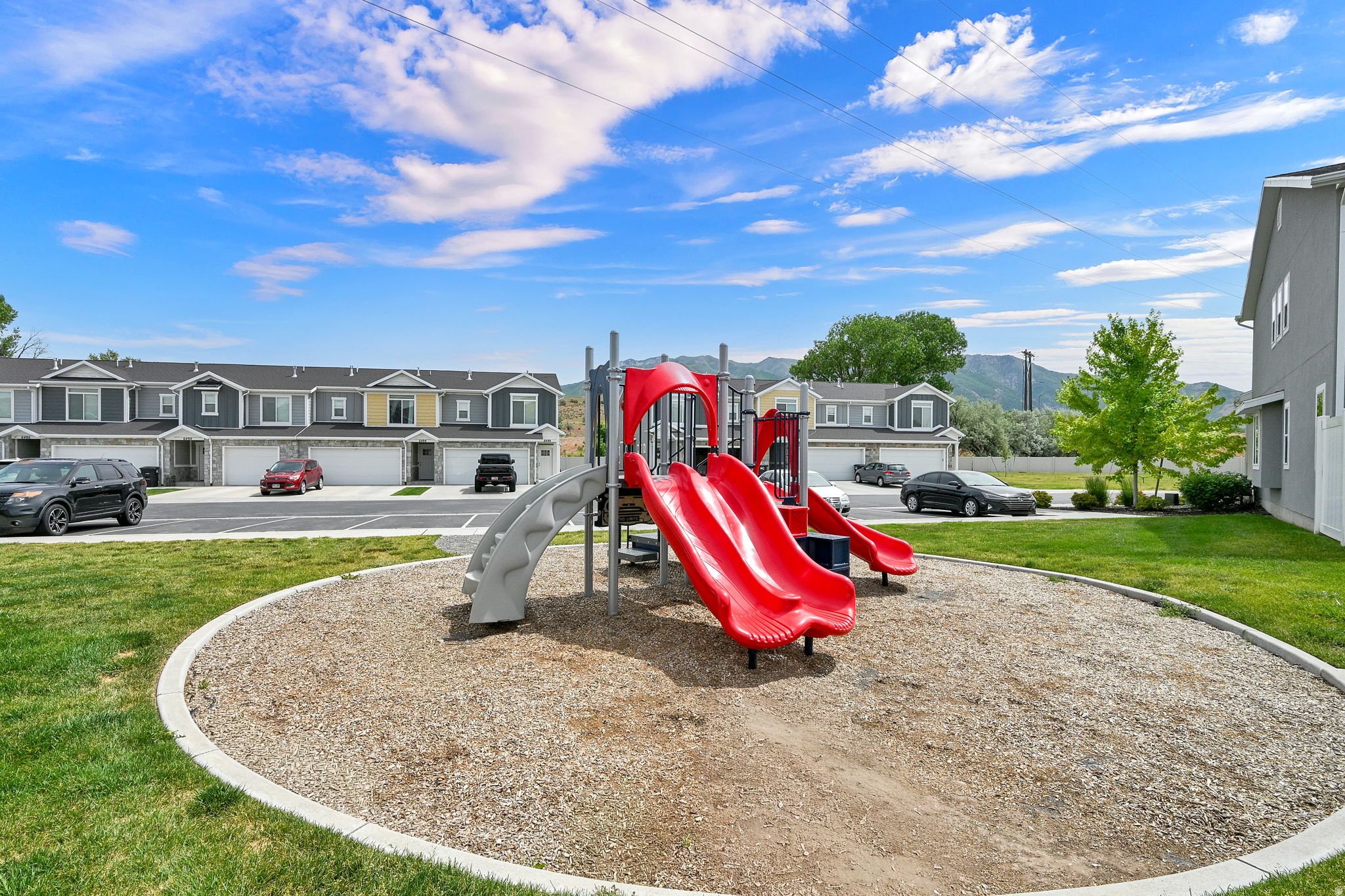 FREEDOM LANDING TOWNHOMES - Residential