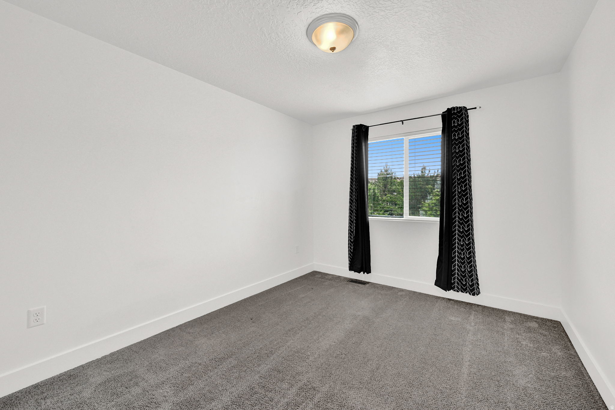 FREEDOM LANDING TOWNHOMES - Residential
