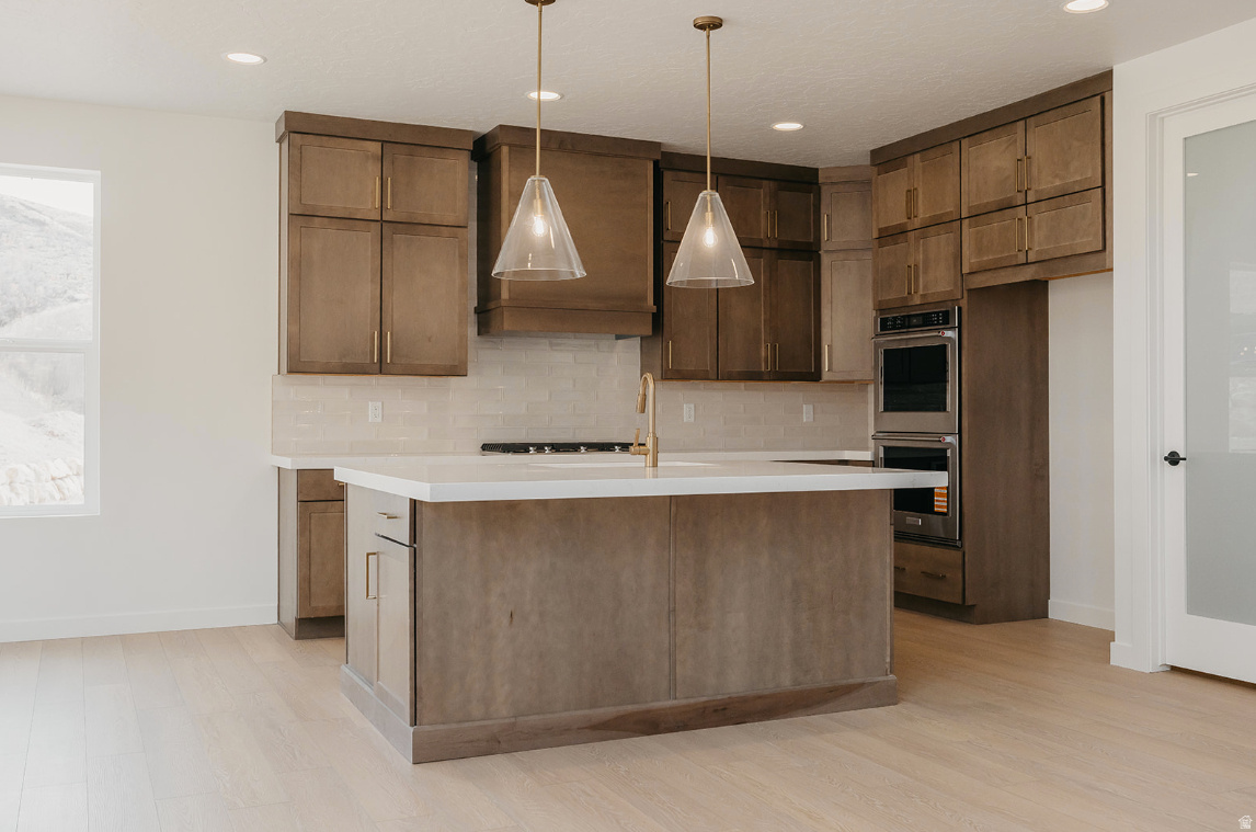 CANYON POINT - Residential