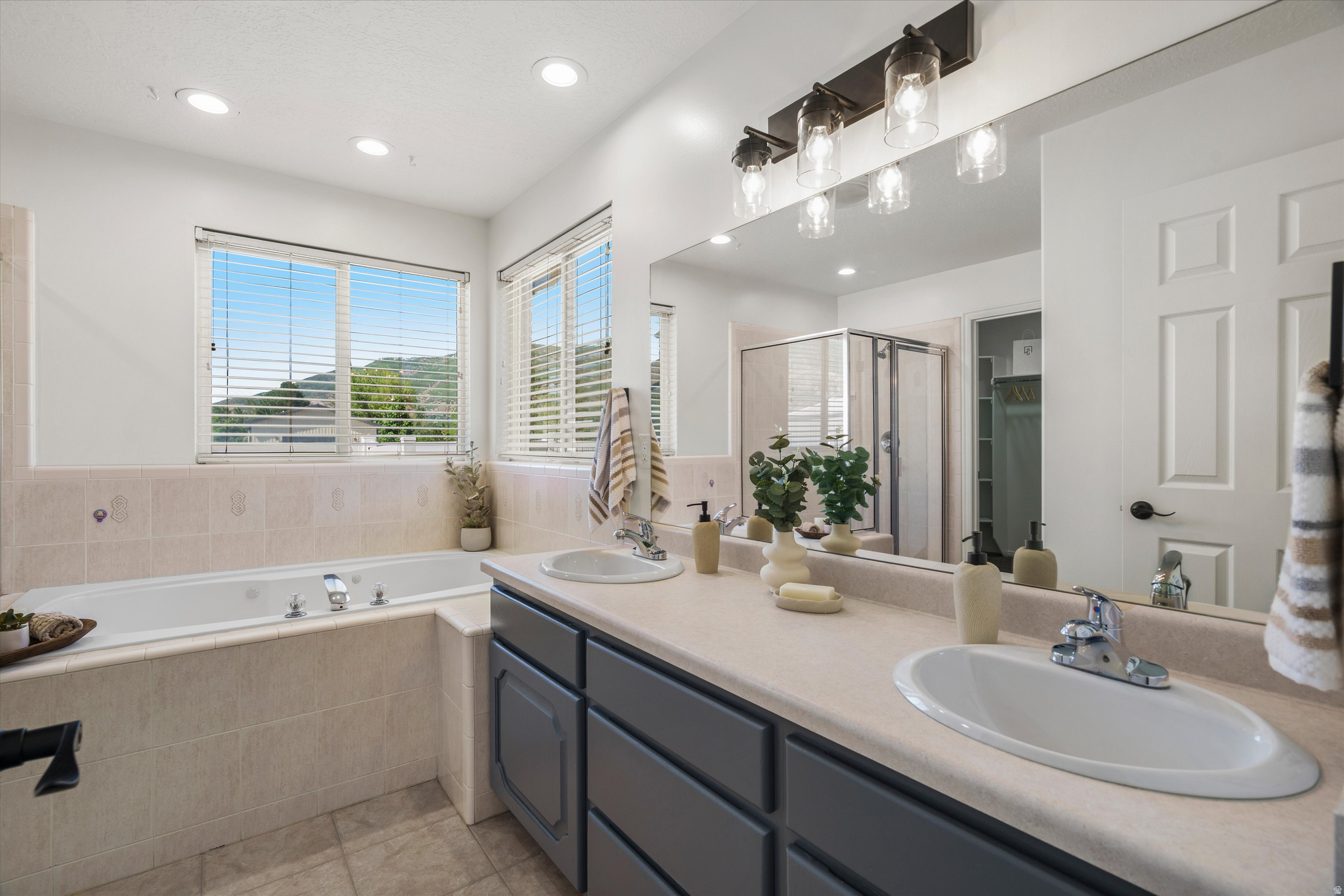 CEDAR BENCH SUBDIVISION - Residential