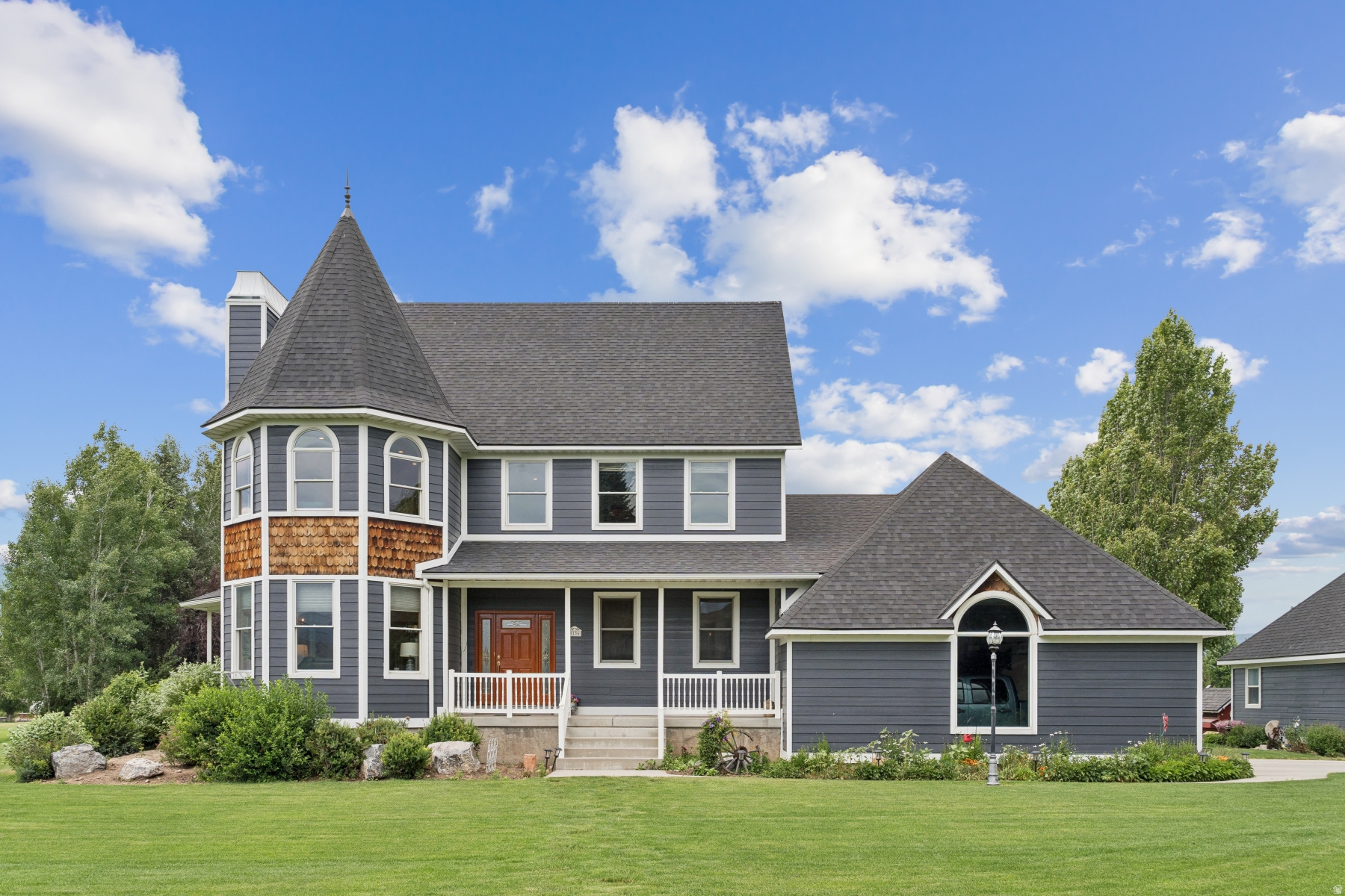 CHARLESTON - Residential