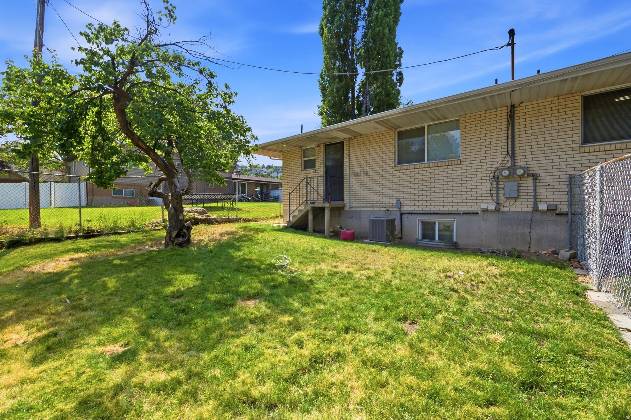 SUNDOWN SUB, SYCAMORE SUB - Residential