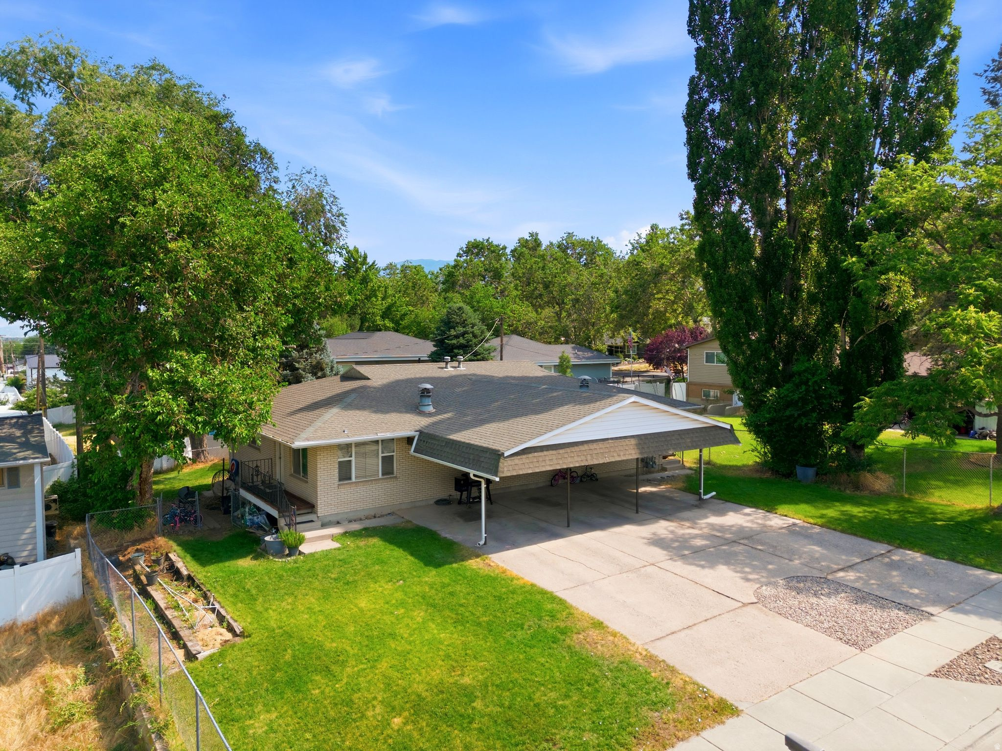 SUNDOWN SUB, SYCAMORE SUB - Residential