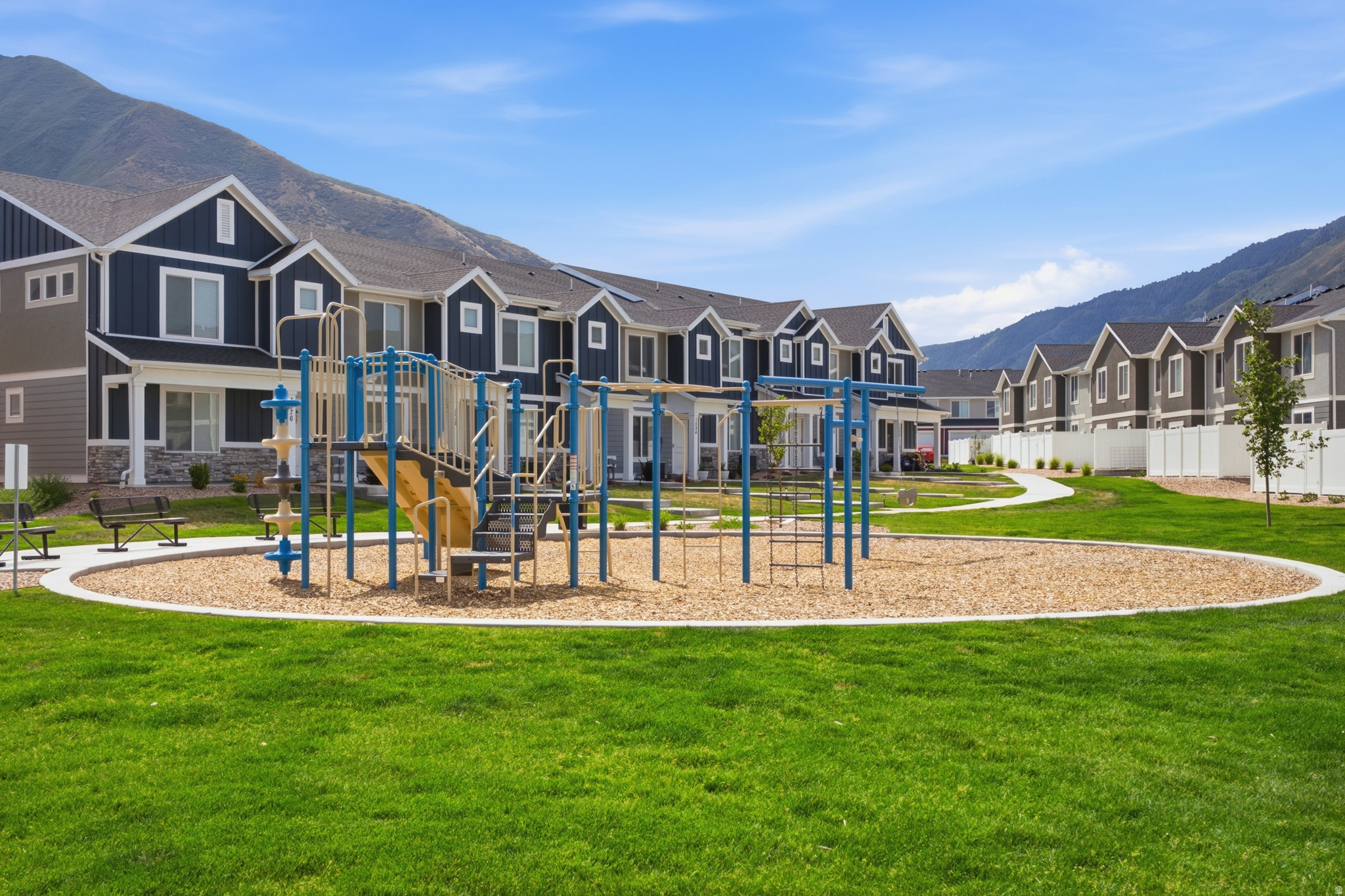 QUIET VALLEY - Residential
