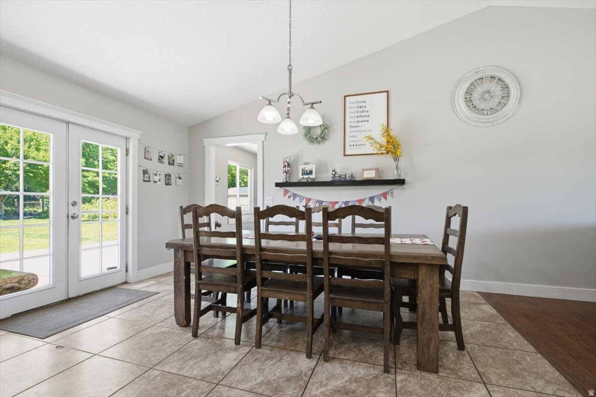 PHEASANT HOLLOW EST - Residential