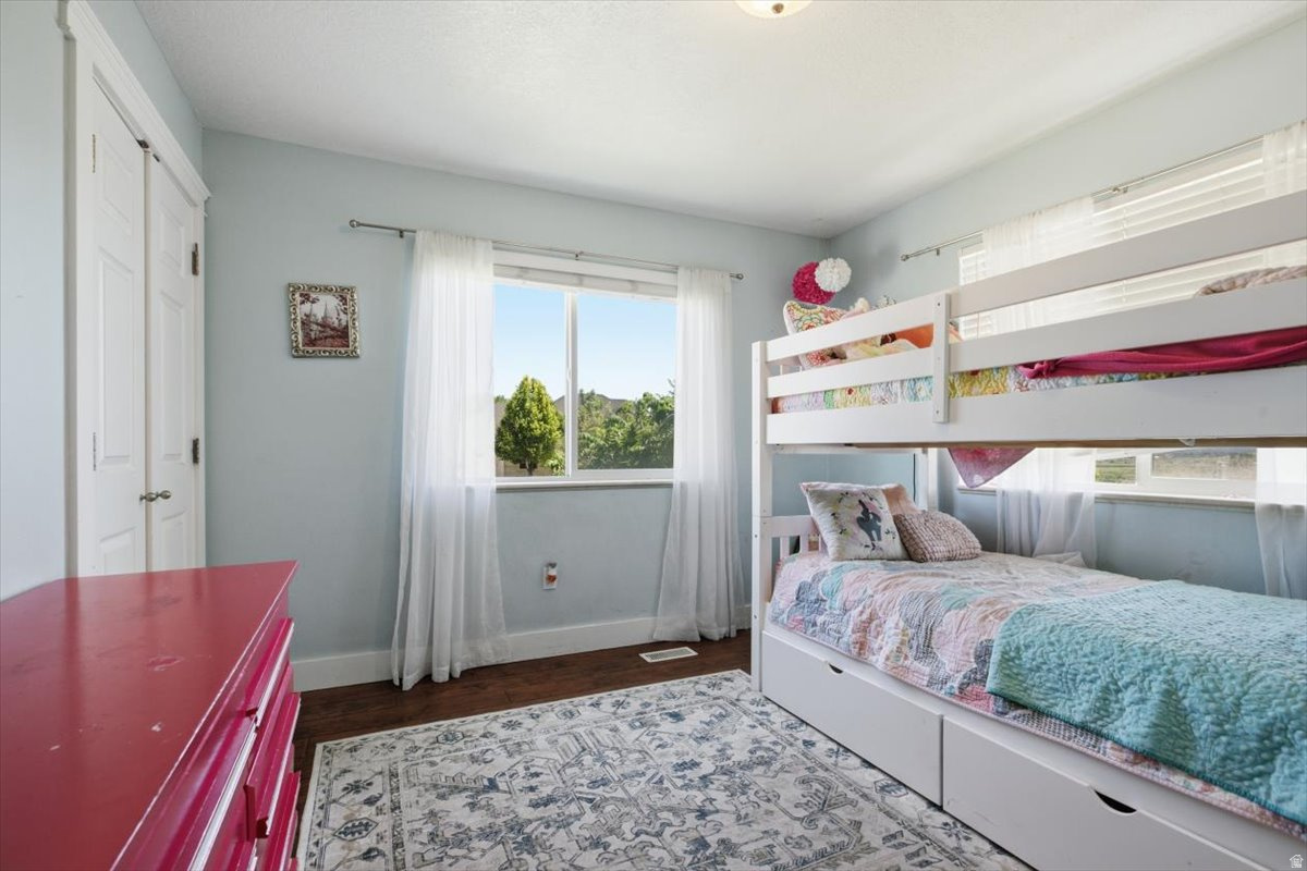 PHEASANT HOLLOW EST - Residential