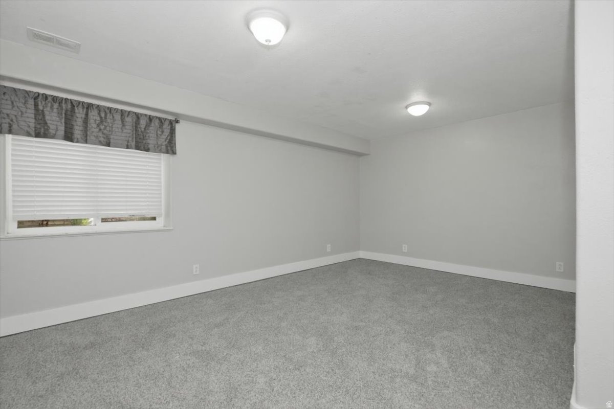 PHEASANT HOLLOW EST - Residential