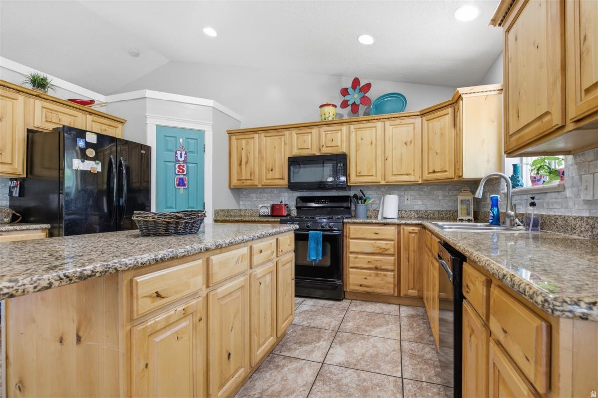PHEASANT HOLLOW EST - Residential