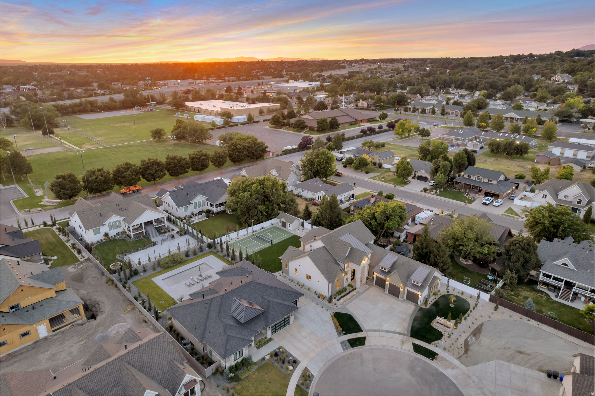 HIDDEN FARM ESTATES - Residential