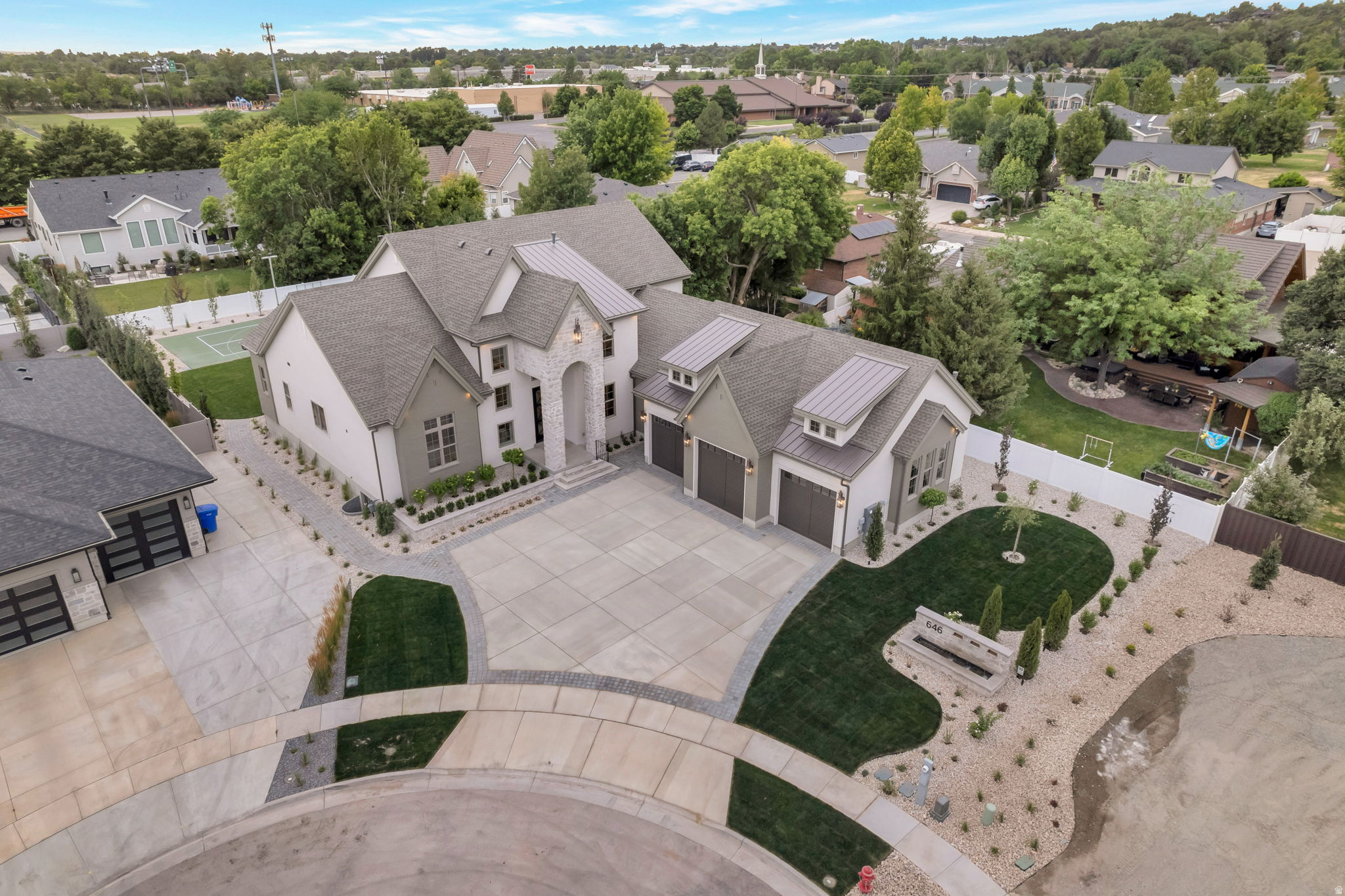 HIDDEN FARM ESTATES - Residential
