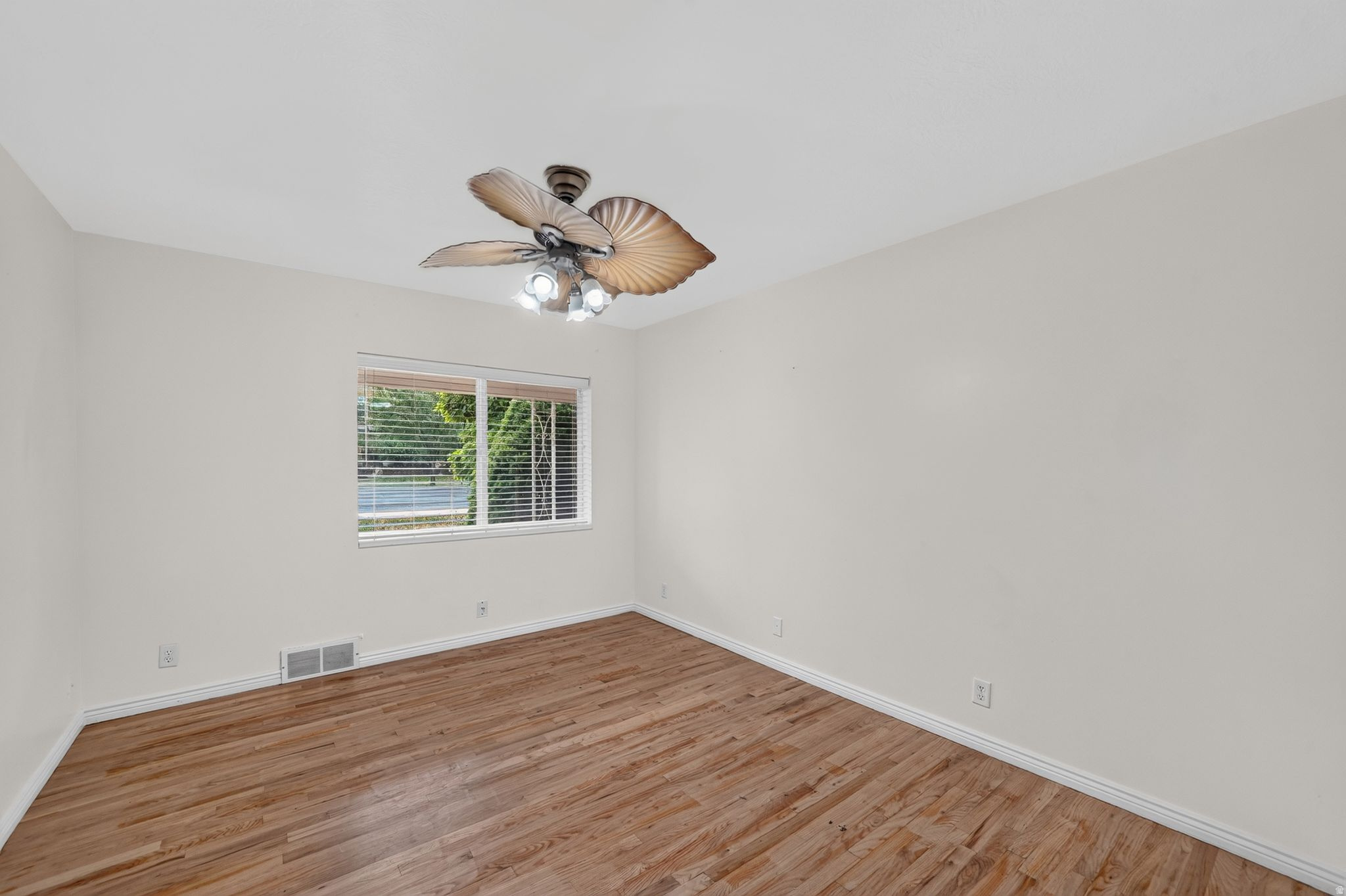 SUNNYSIDE HEIGHTS - Residential