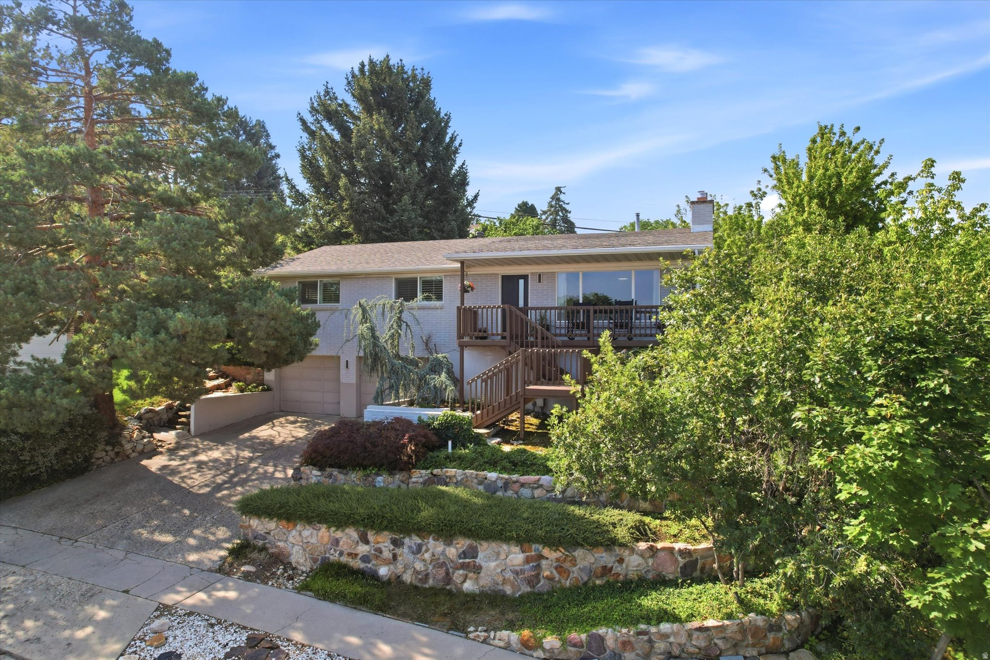 RIVIERA HEIGHTS #2 - Residential