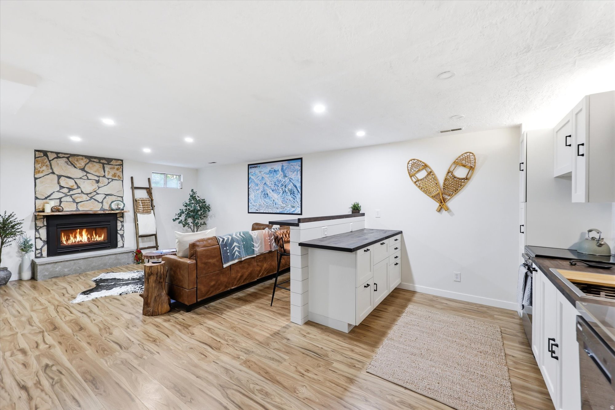 RIVIERA HEIGHTS #2 - Residential