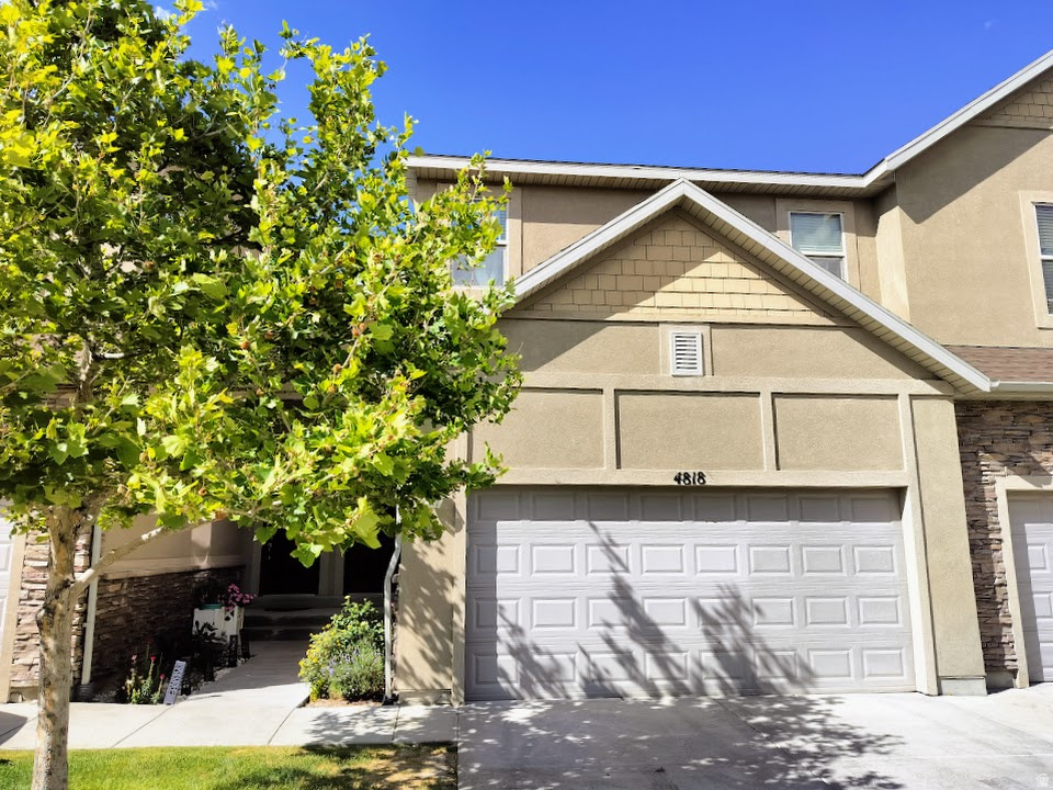 MONARCH MEADOWS - Residential