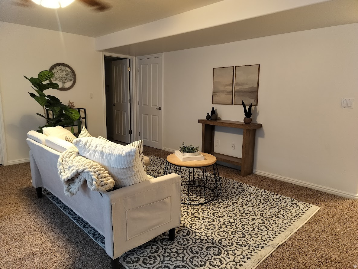 THE VILLAS AT MONARCH MEADOWS - Residential