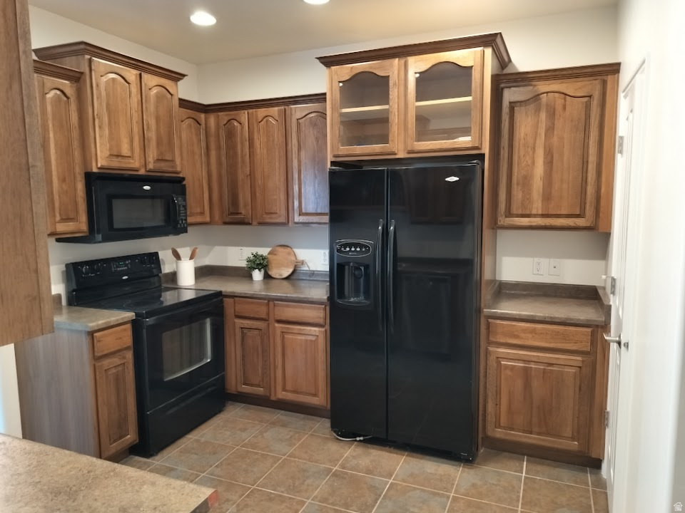 MONARCH MEADOWS - Residential