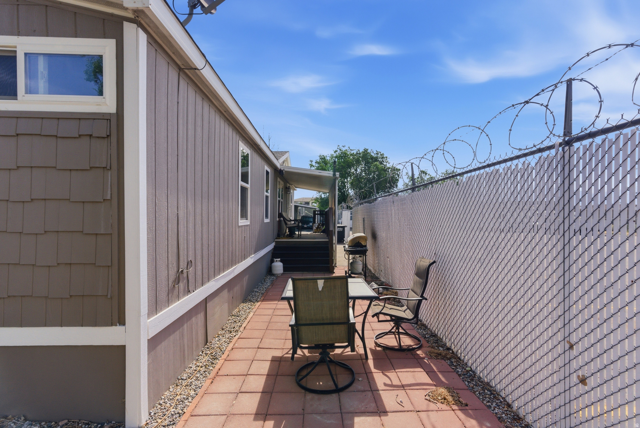 MOUNTAIN VIEW MHC - Residential