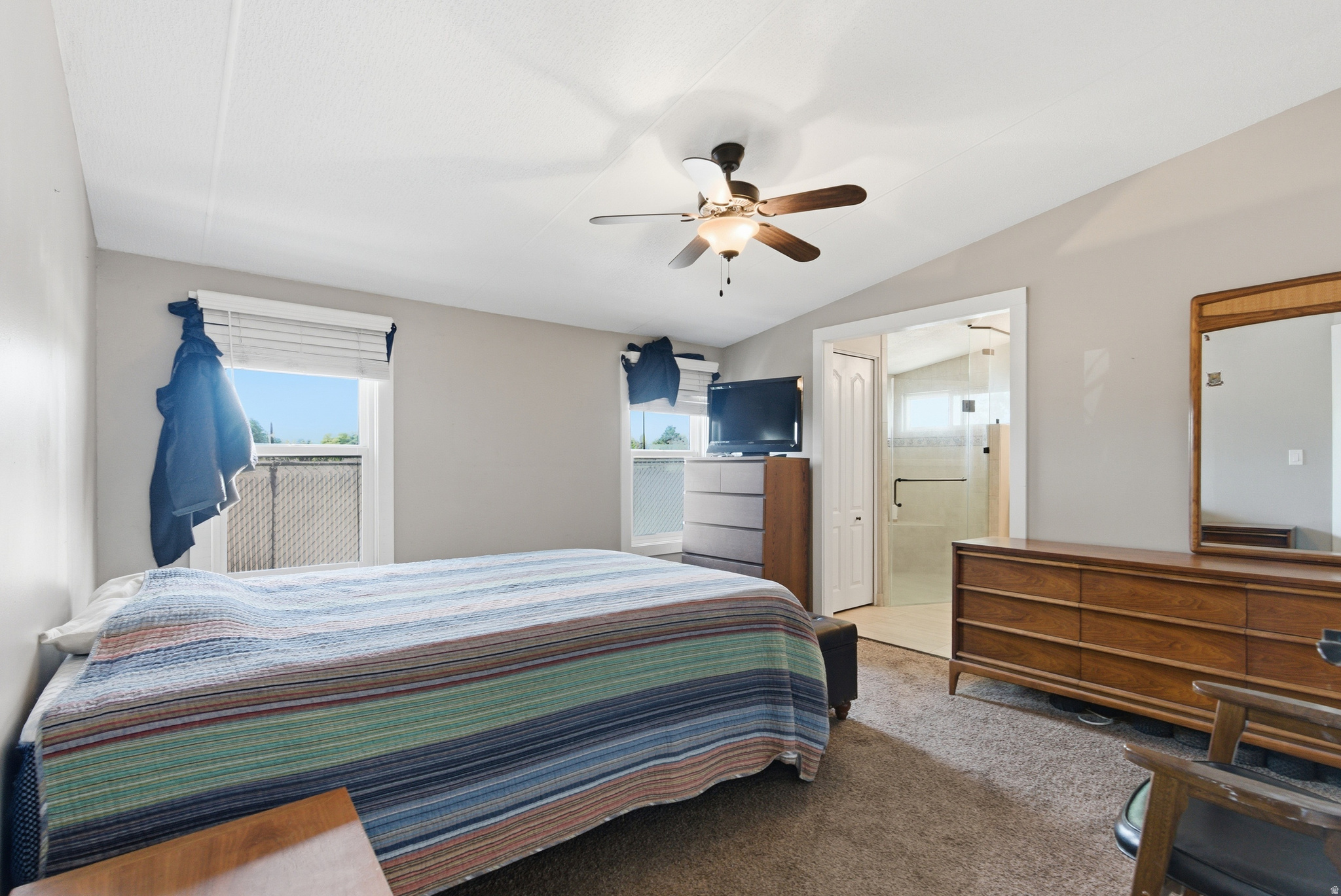 MOUNTAIN VIEW MHC - Residential
