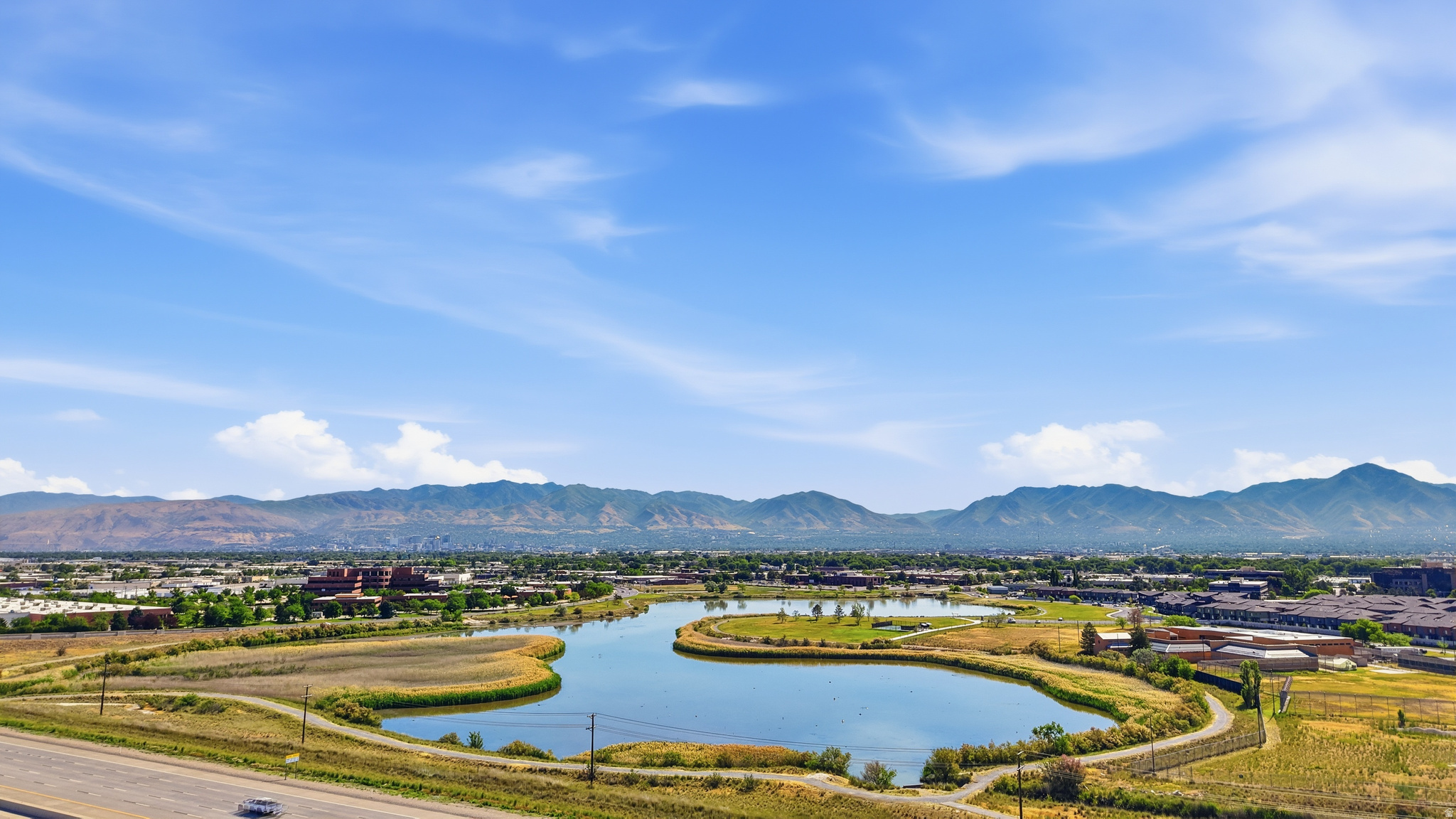 MOUNTAIN VIEW MHC - Residential