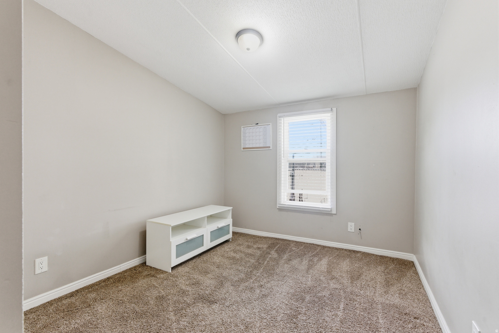MOUNTAIN VIEW MHC - Residential