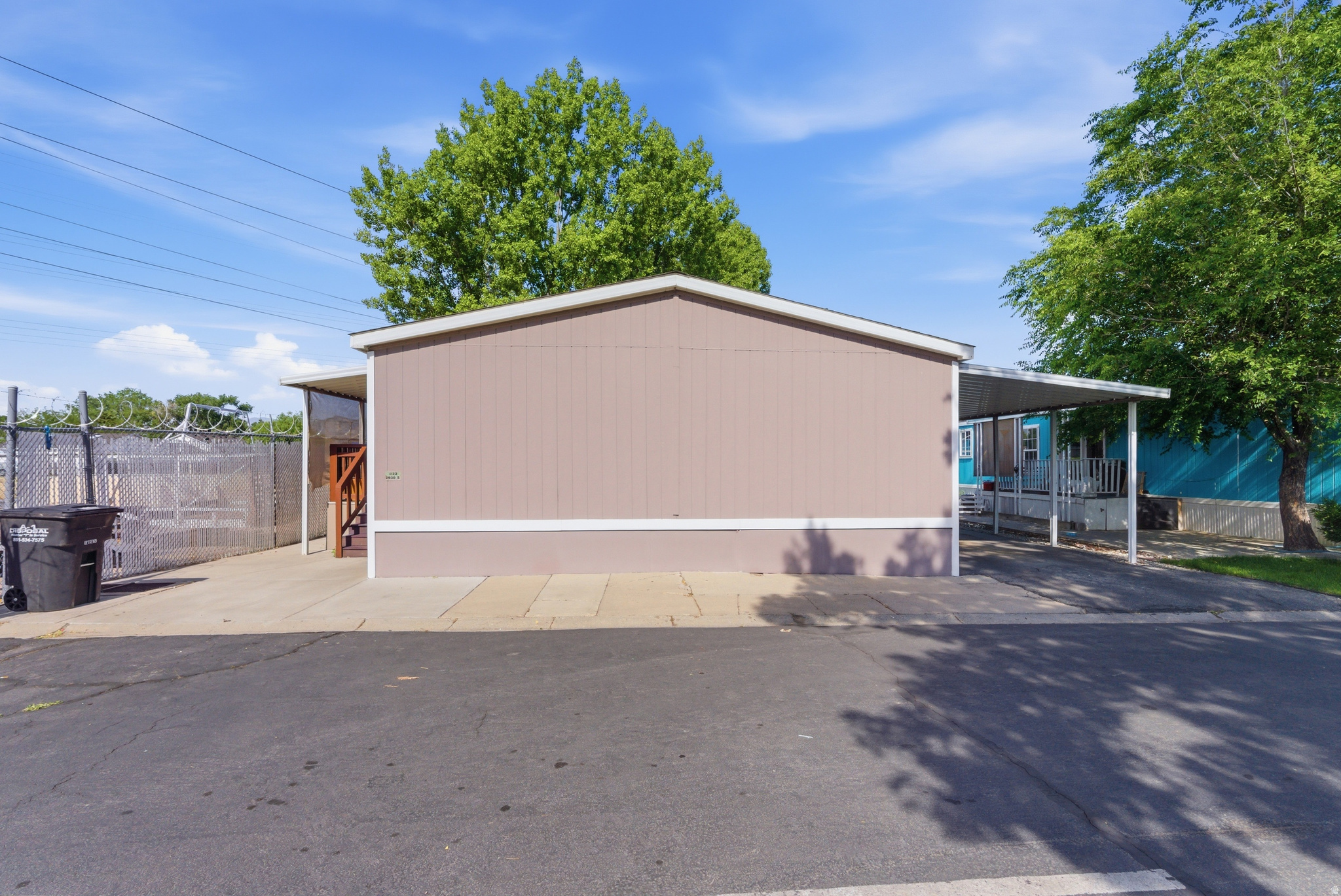 MOUNTAIN VIEW MHC - Residential
