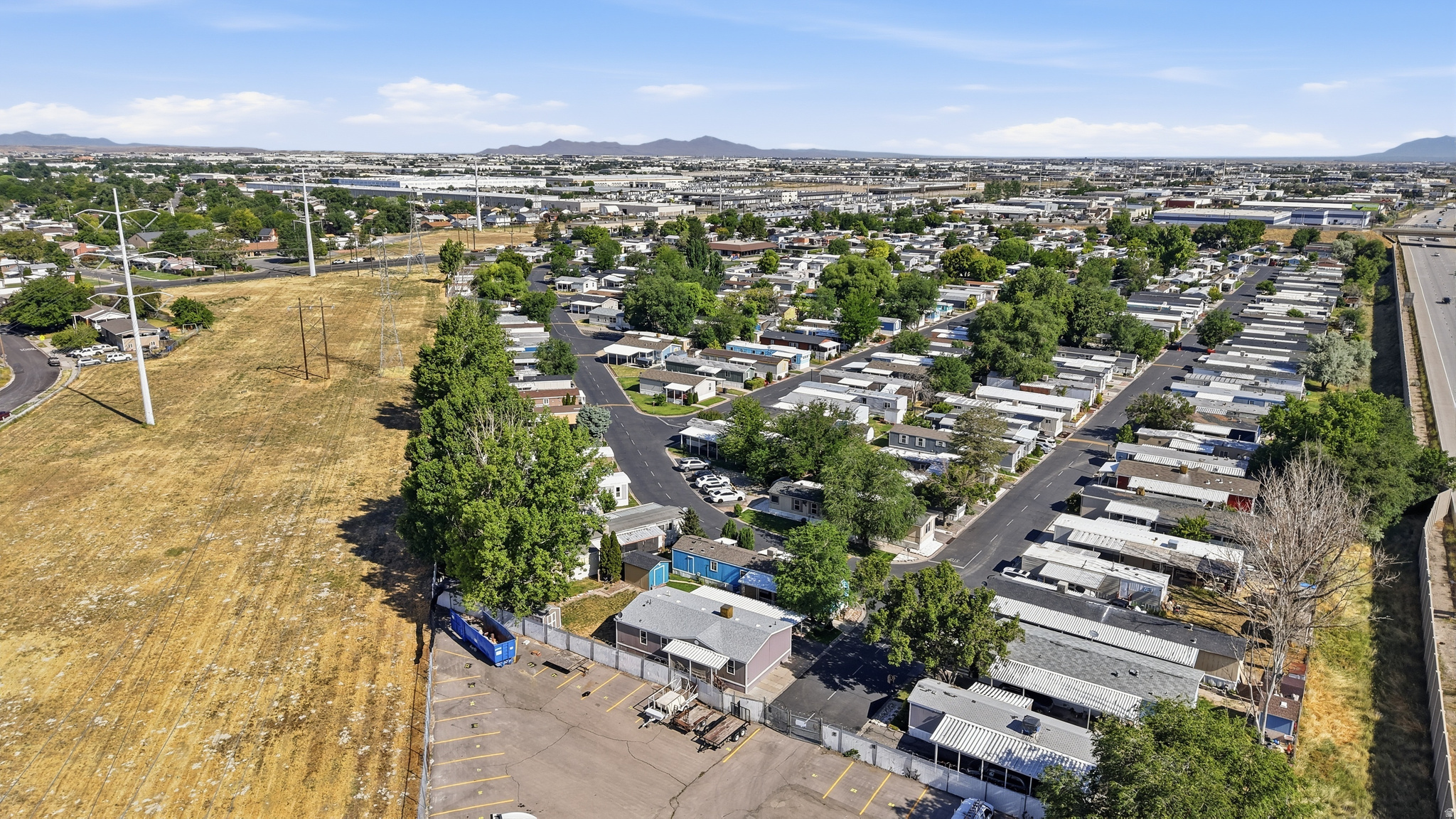 MOUNTAIN VIEW MHC - Residential