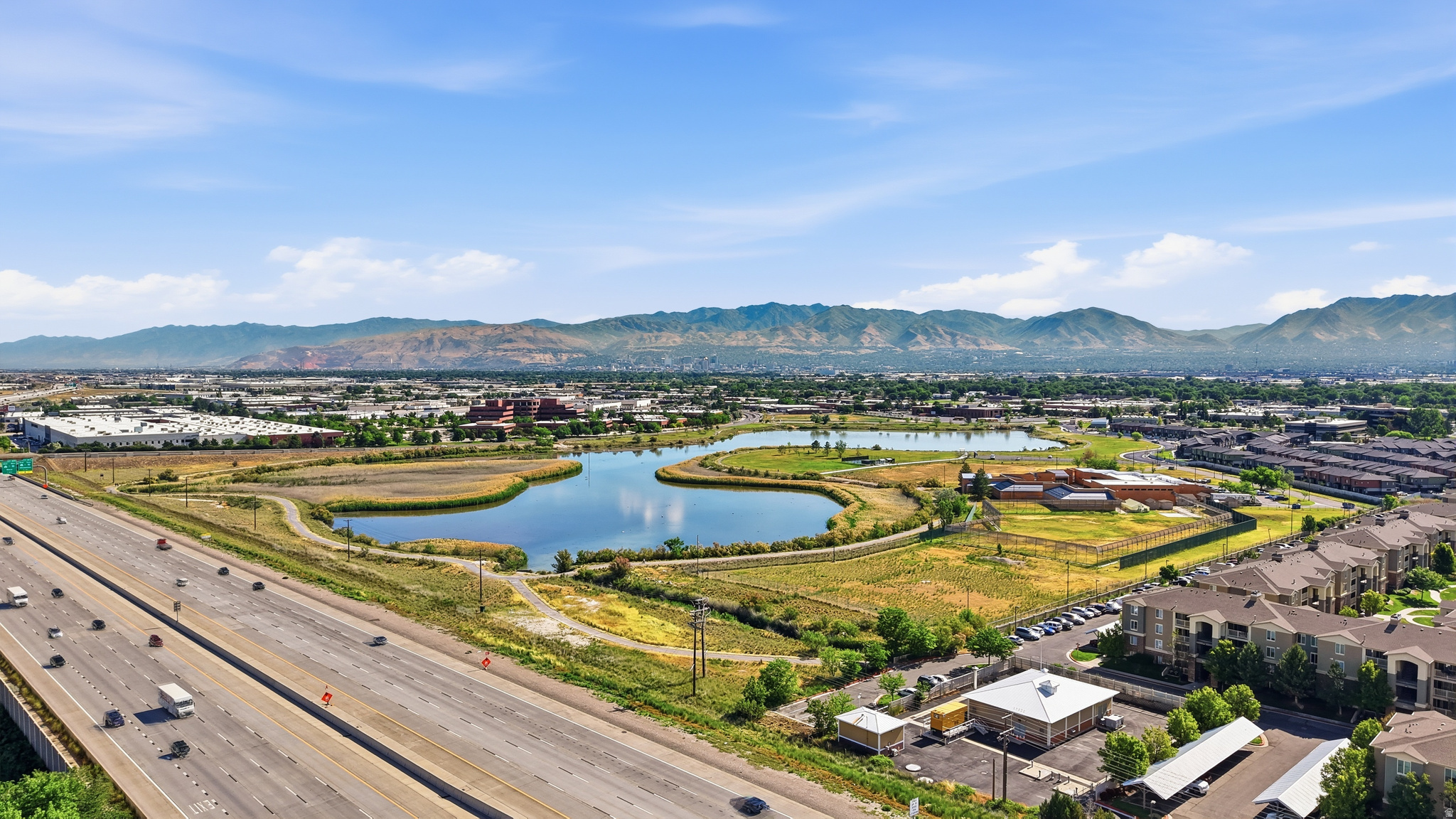MOUNTAIN VIEW MHC - Residential