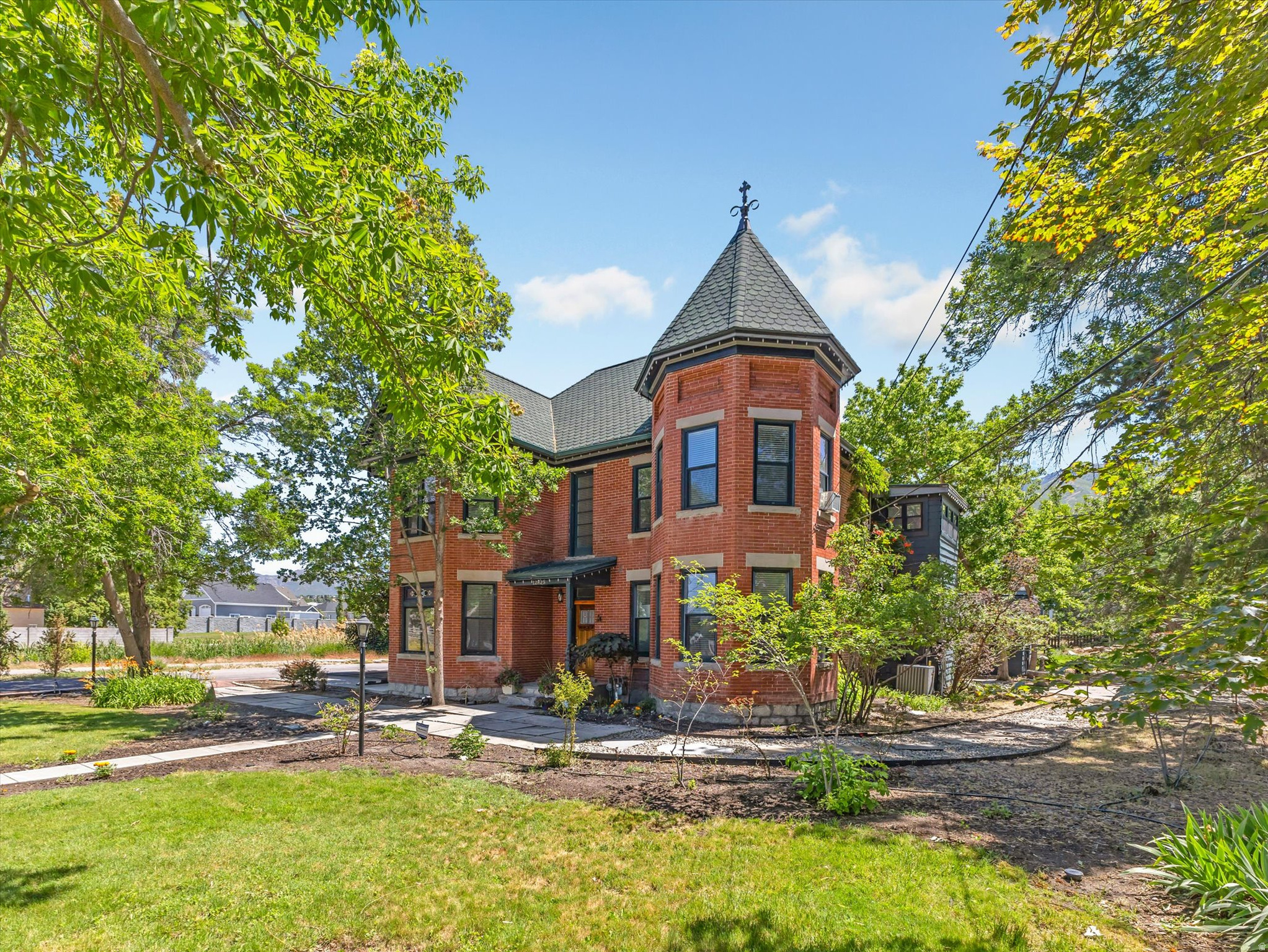 GREENWOOD - Residential