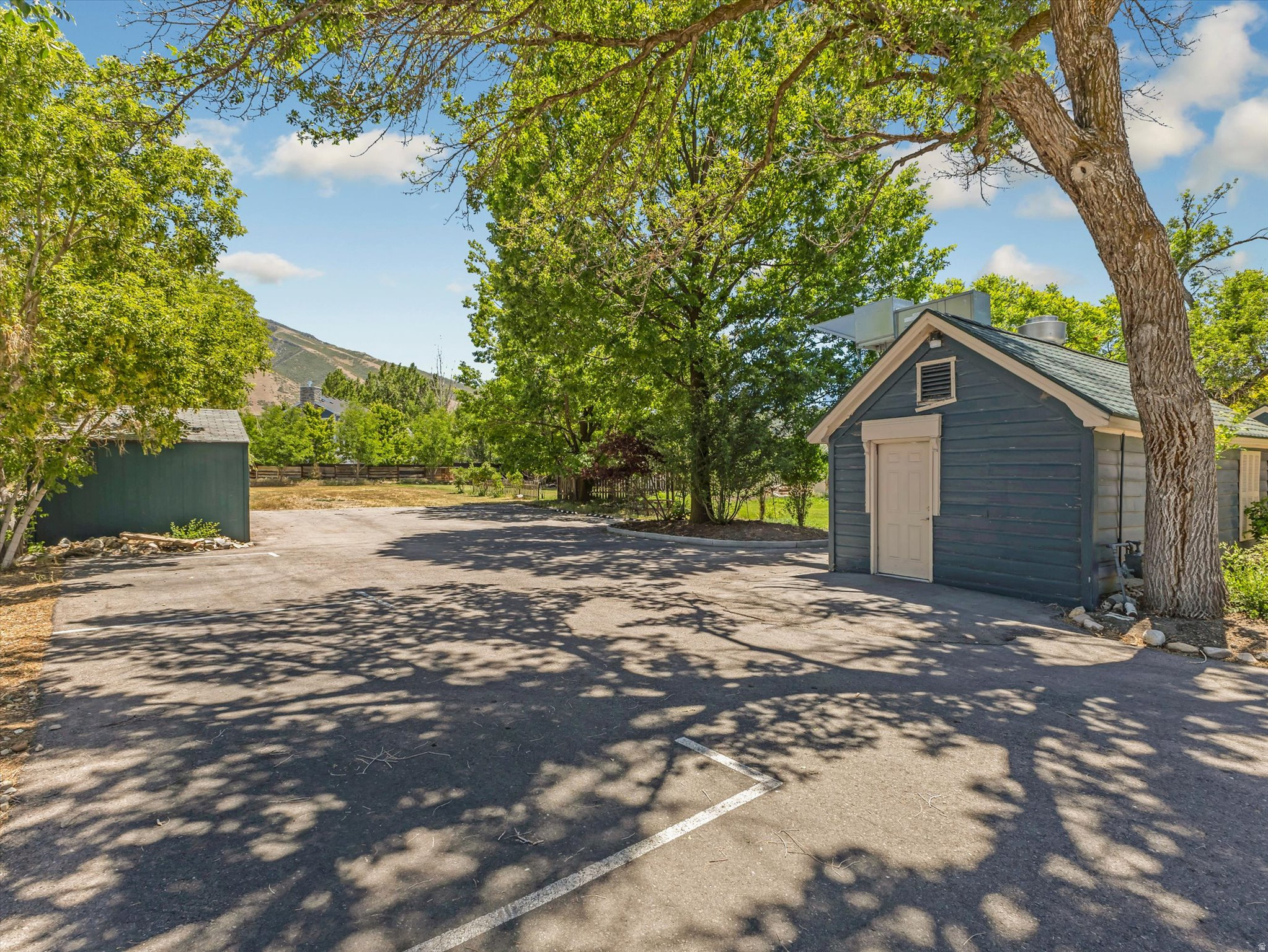 GREENWOOD - Residential