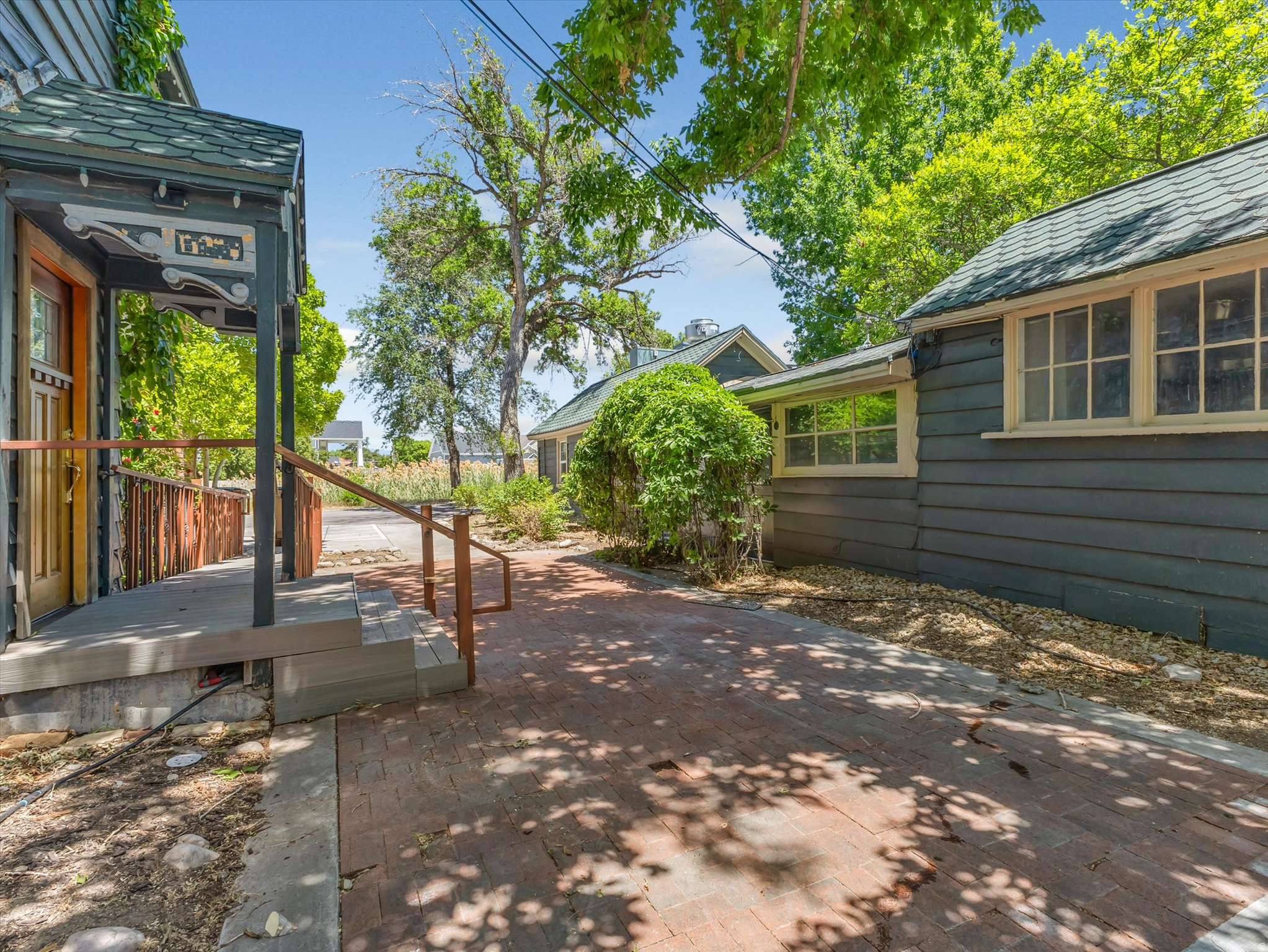 GREENWOOD - Residential