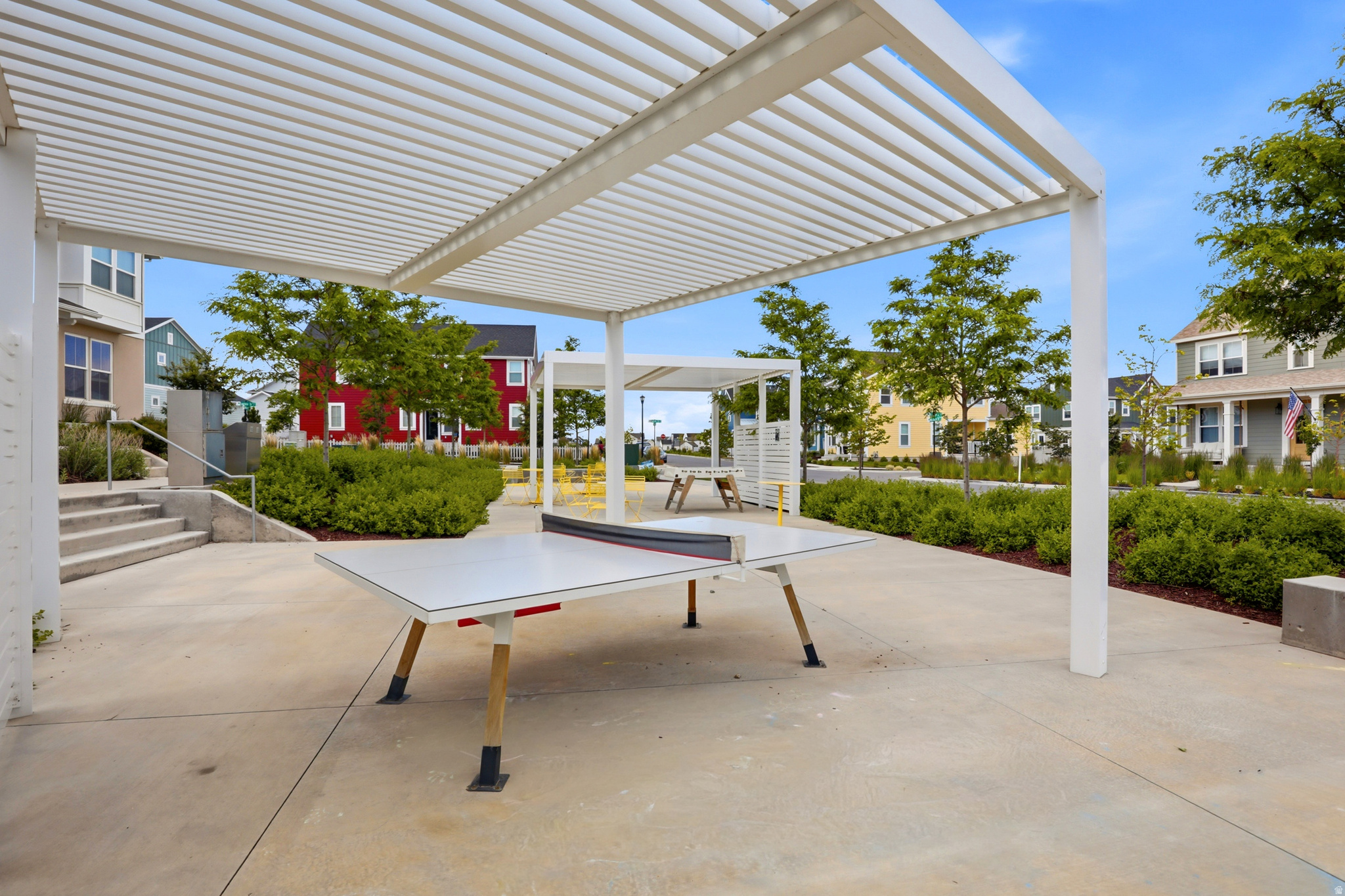 CASCADE VILLAGE AT DAYBREAK - Residential