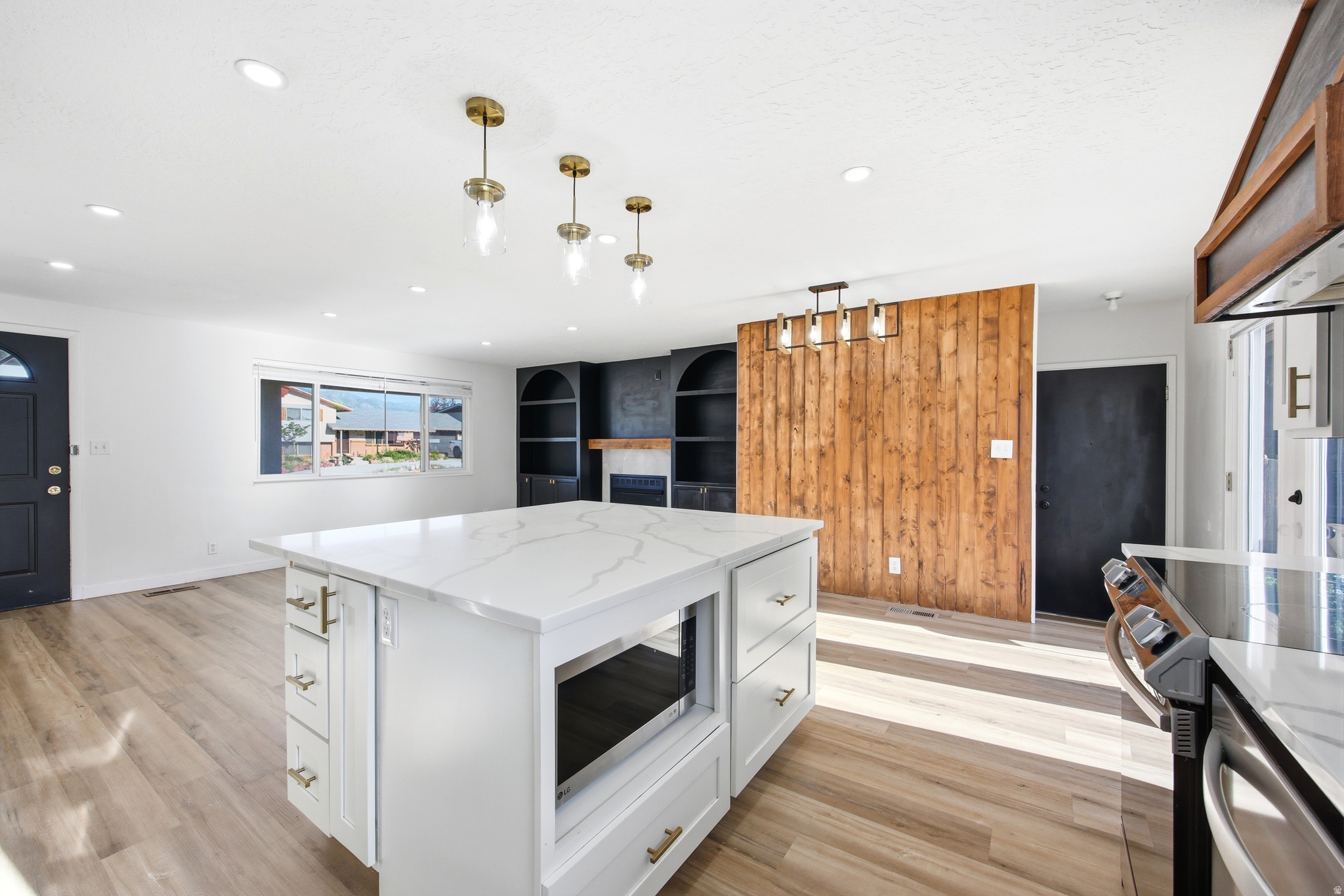 VALLEY SIDE SUBDIVIS - Residential