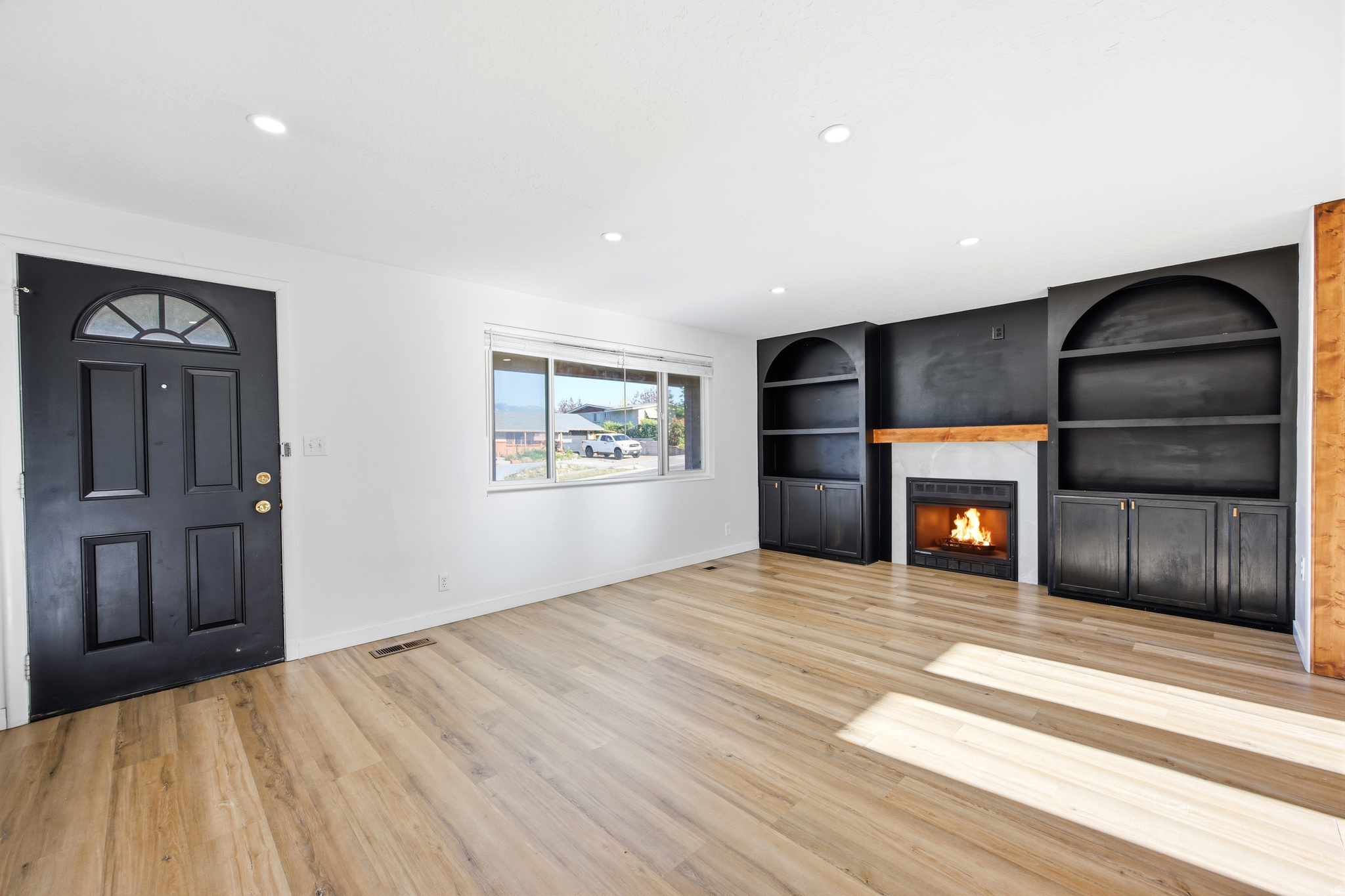 VALLEY SIDE SUBDIVIS - Residential
