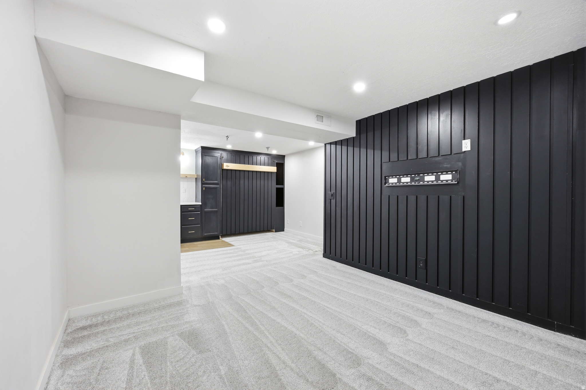 VALLEY SIDE SUBDIVIS - Residential