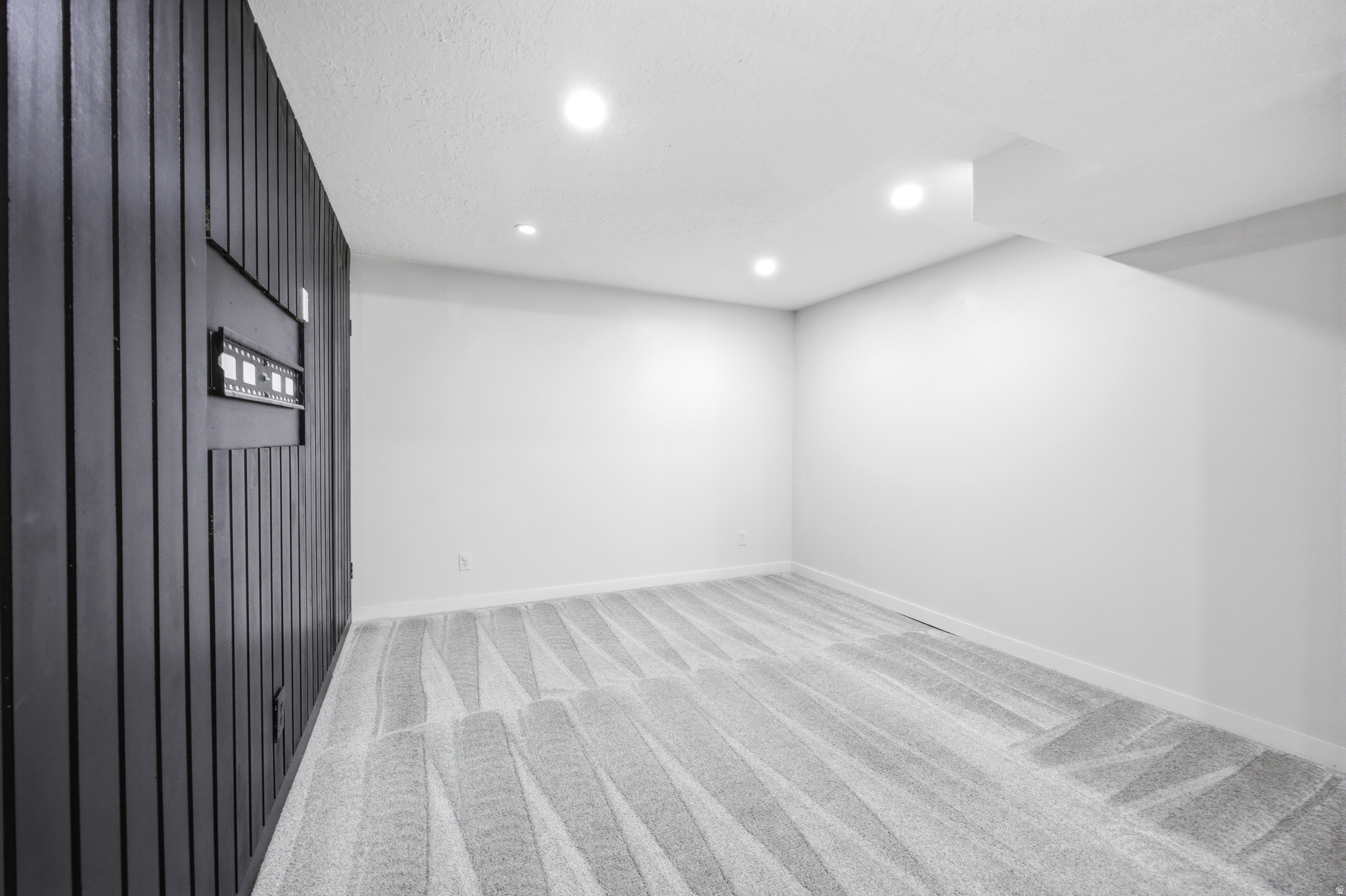 VALLEY SIDE SUBDIVIS - Residential