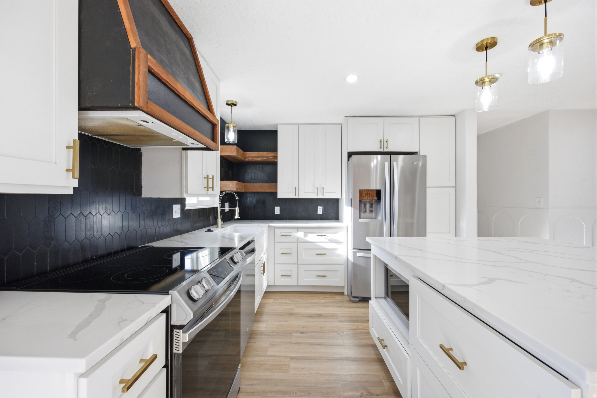 VALLEY SIDE SUBDIVIS - Residential