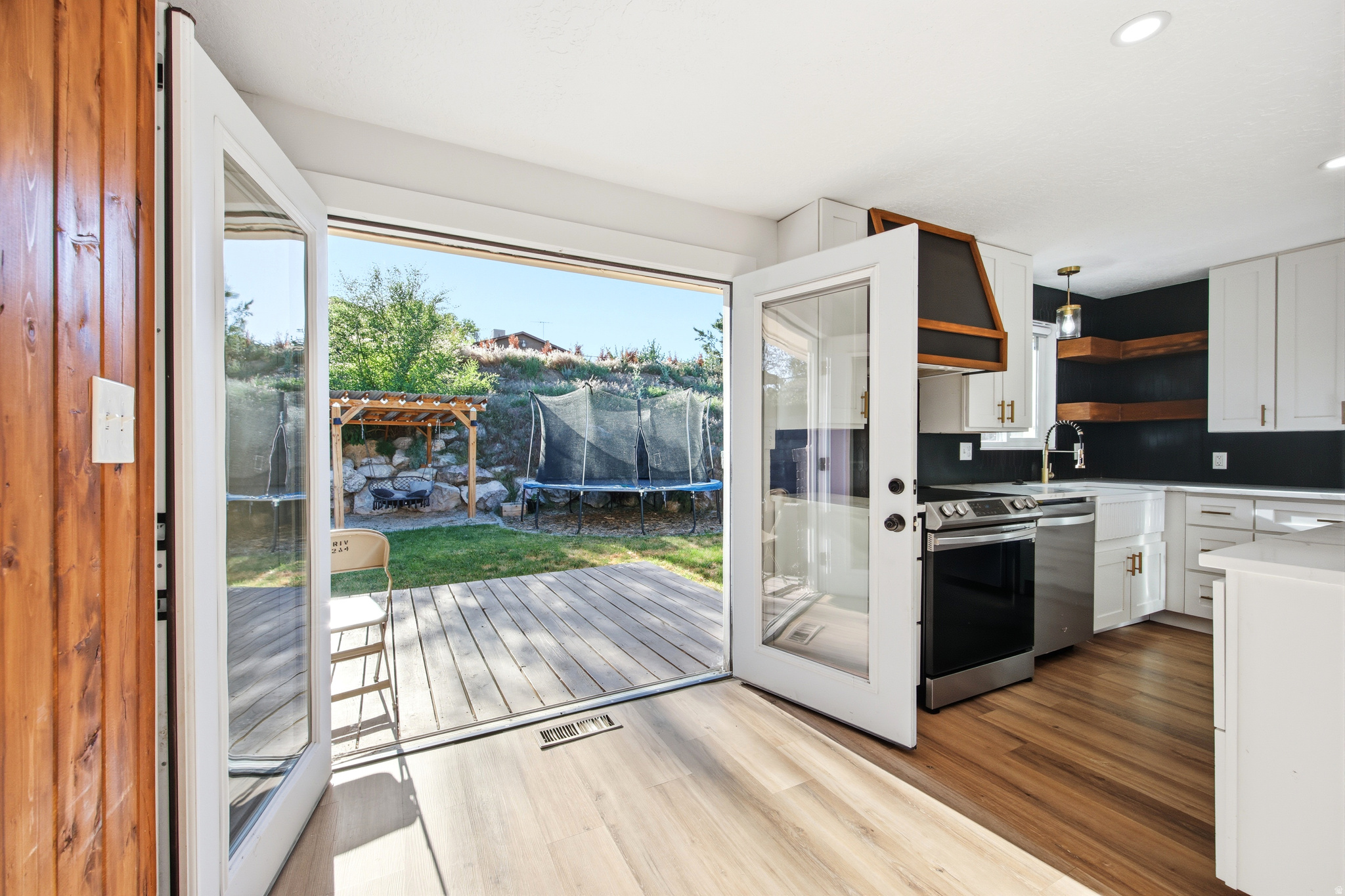 VALLEY SIDE SUBDIVIS - Residential