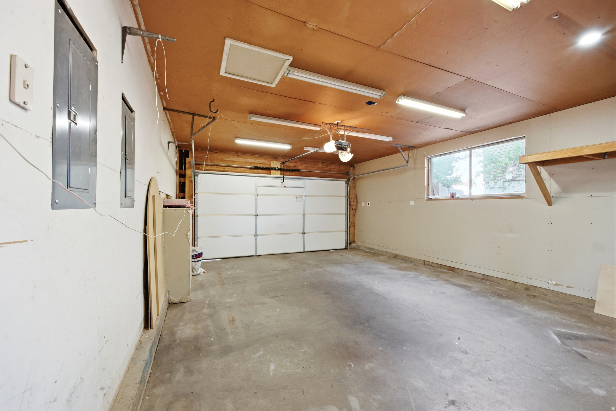 VALLEY SIDE SUBDIVIS - Residential