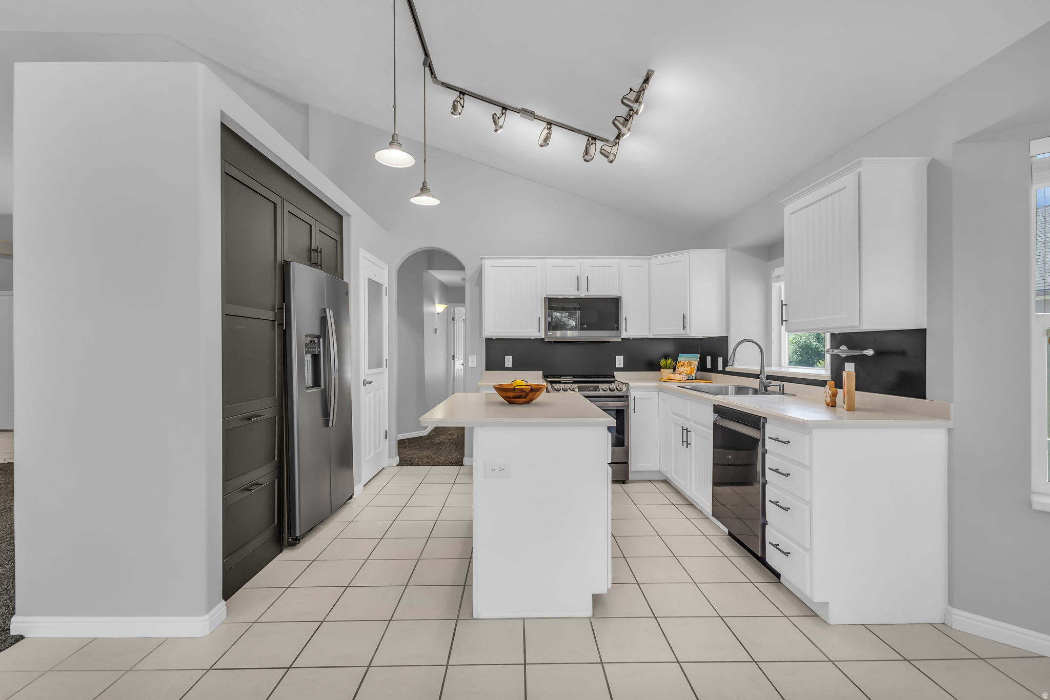 REGENT PLACE - Residential
