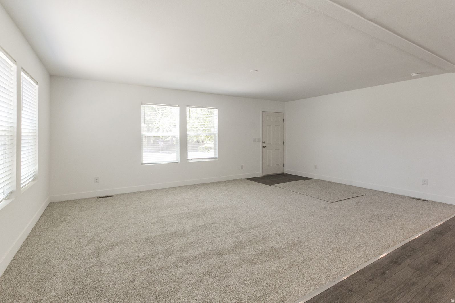 EAST MEADOWS MOBILE HOME PARK - Residential