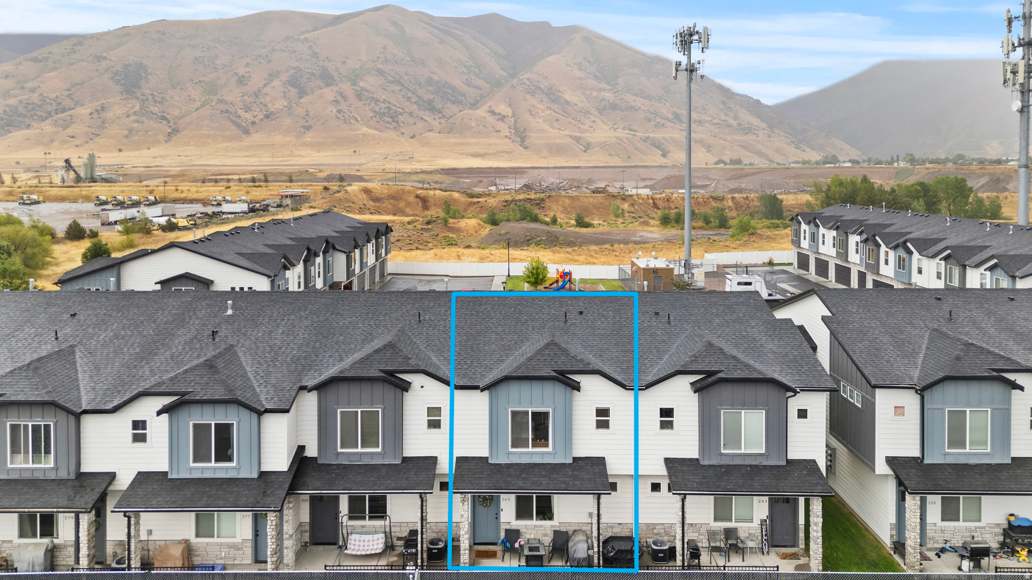 COBBLE CREEK - Residential